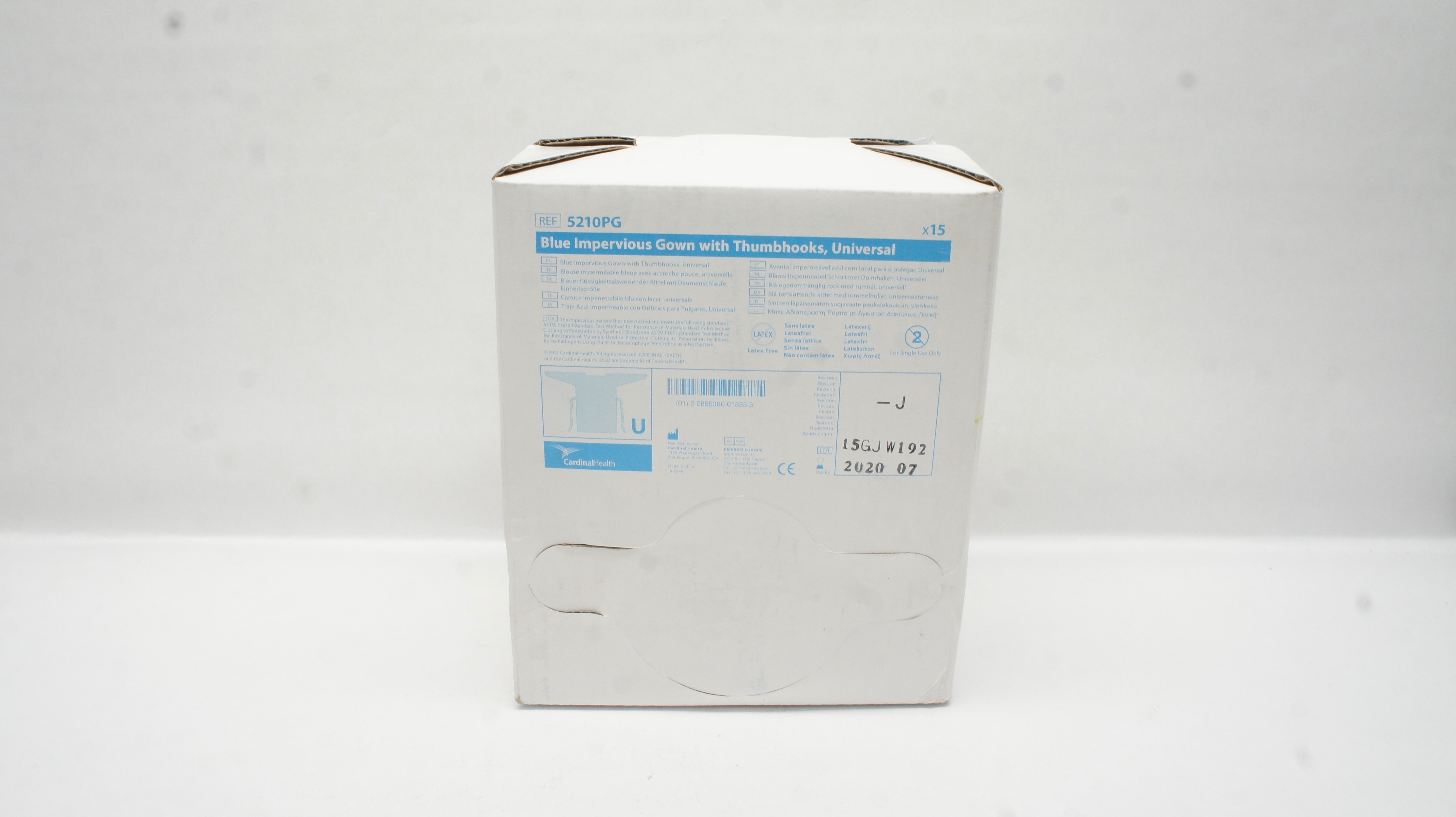 Cardinal Health 5210PG Blue Imprevious Gown with Thumbhooks (x) - Box of 15