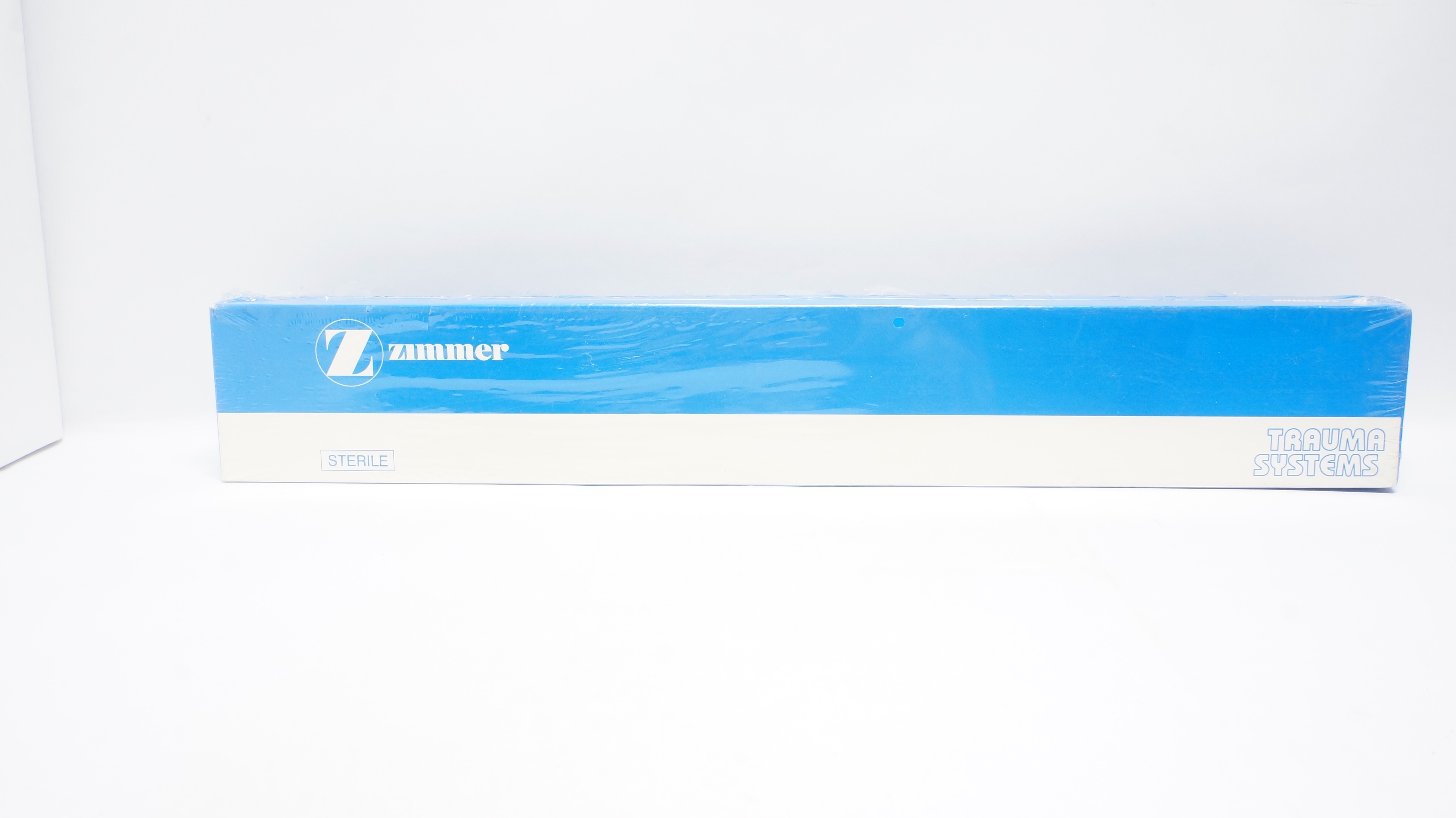 Zimmer 2252-440-11 M/DN Intramedullary Fixation Femoral/Recon Nail 11mm x 44cm
