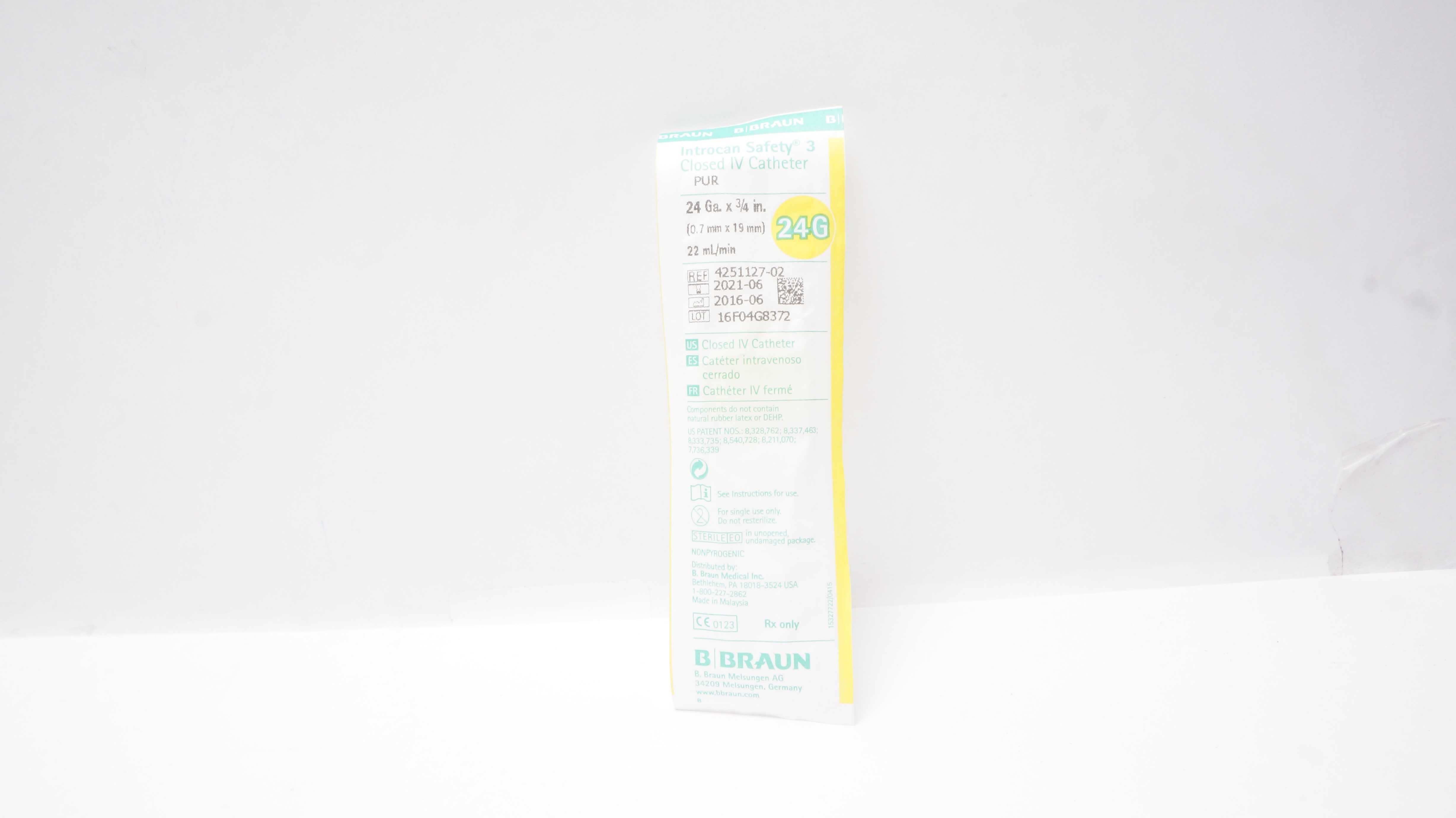 Braun 4251127-02 Introcan Safety 3 Closed IV Cath. 24G x 3/4inch (x)