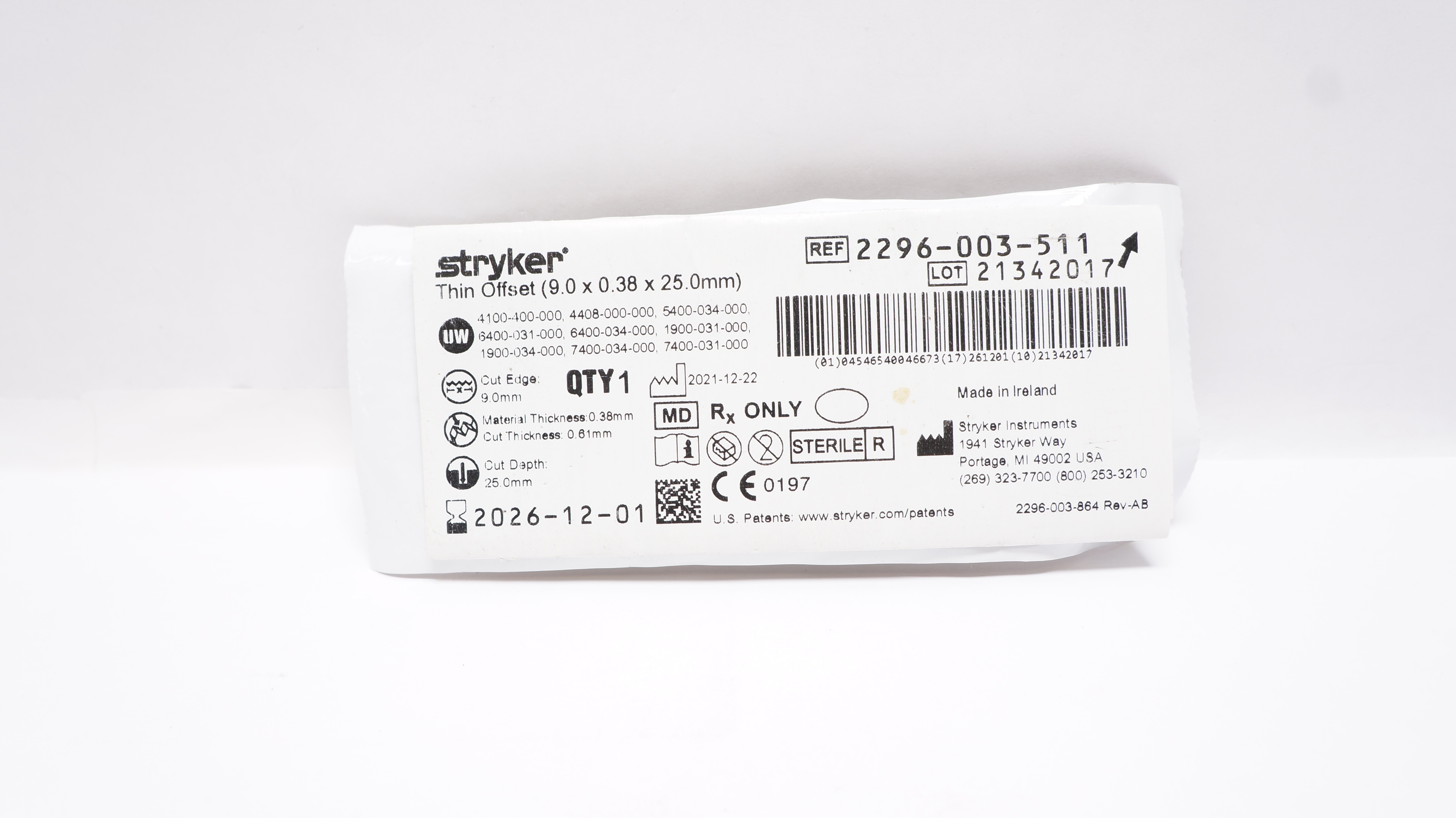 Stryker 2296-003-511 Thin Offset Blade 9.0 x 0.38 x 25.0mm