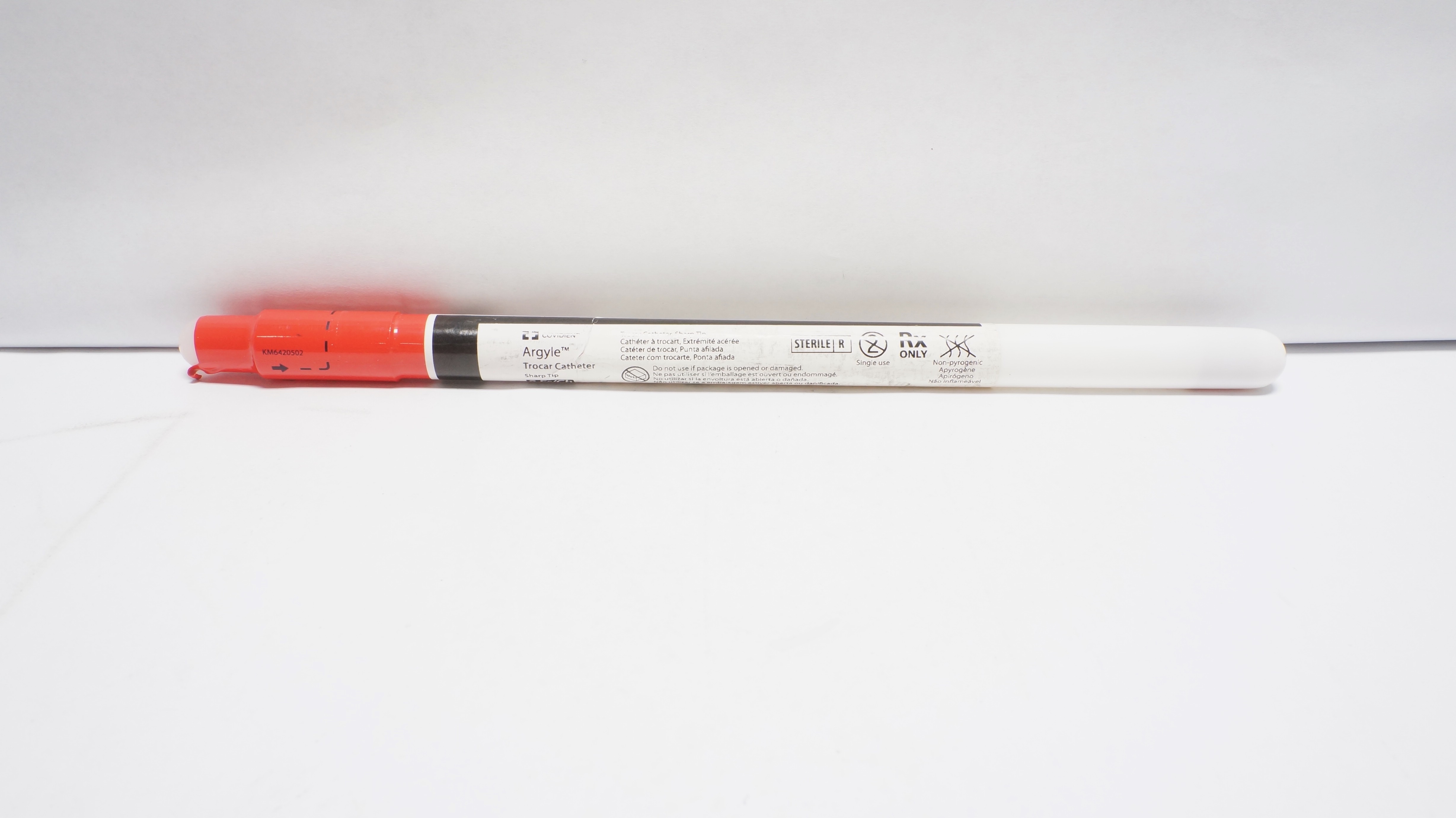 Covidien 8888560805 Argyle Trocar Cath. Sharp Tip, 8 Fr x 9 inch (x)