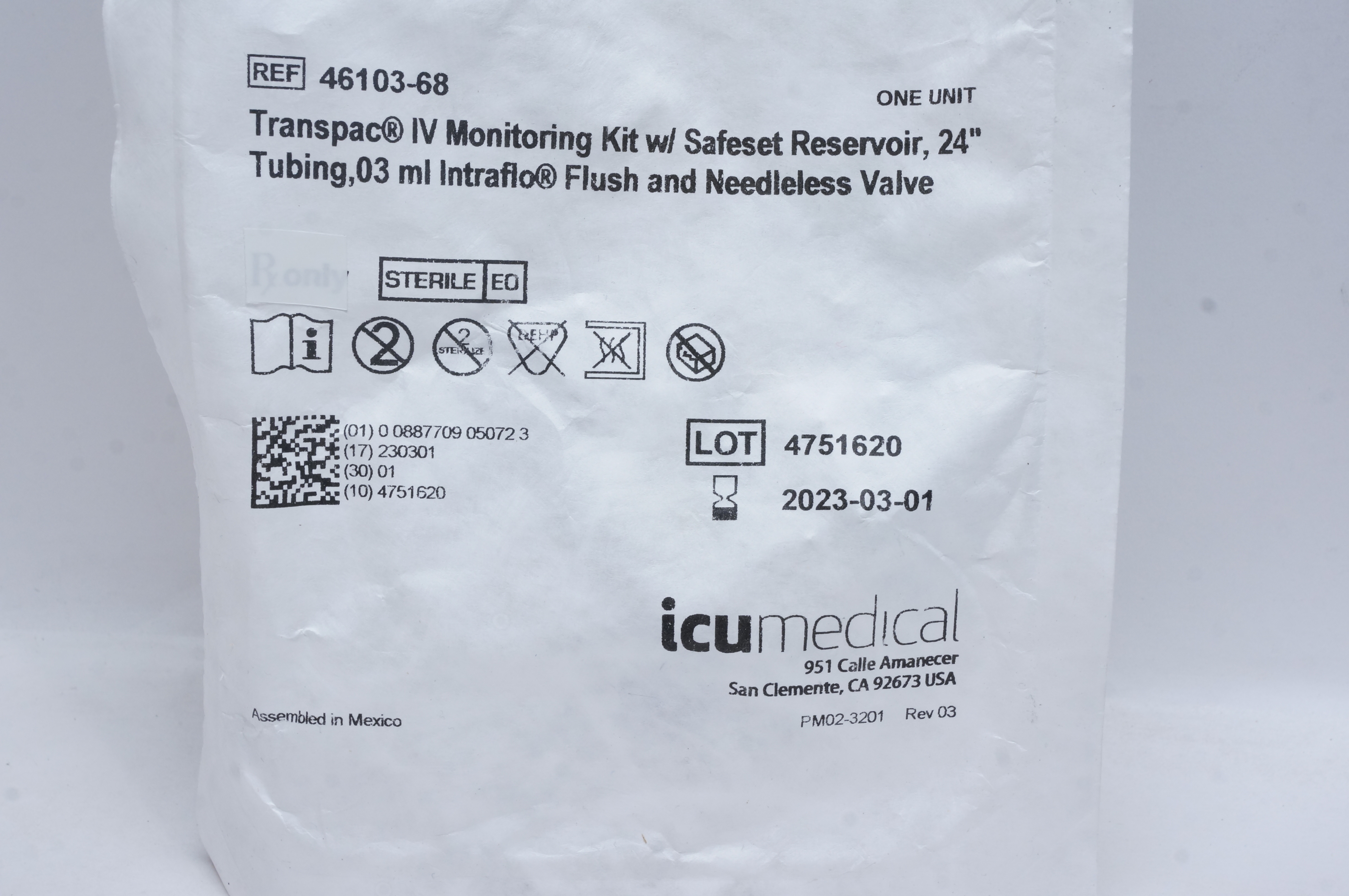 ICU Medical 46103-68 Transpac IV Monitoring Kit w/ Safeset Reservoir, 24inch