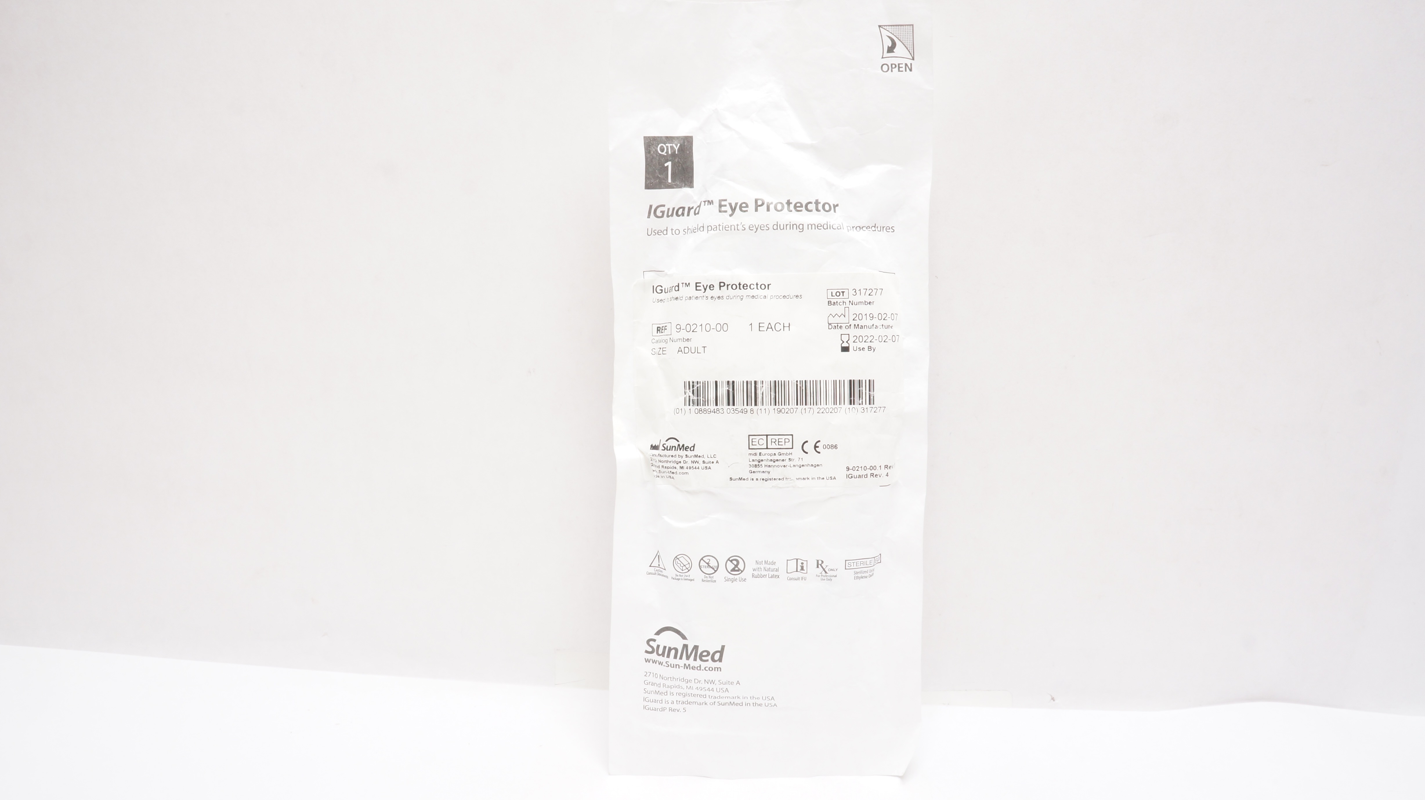 SunMed 9-0210-00 IGuard Eye Protector, Adult (x)