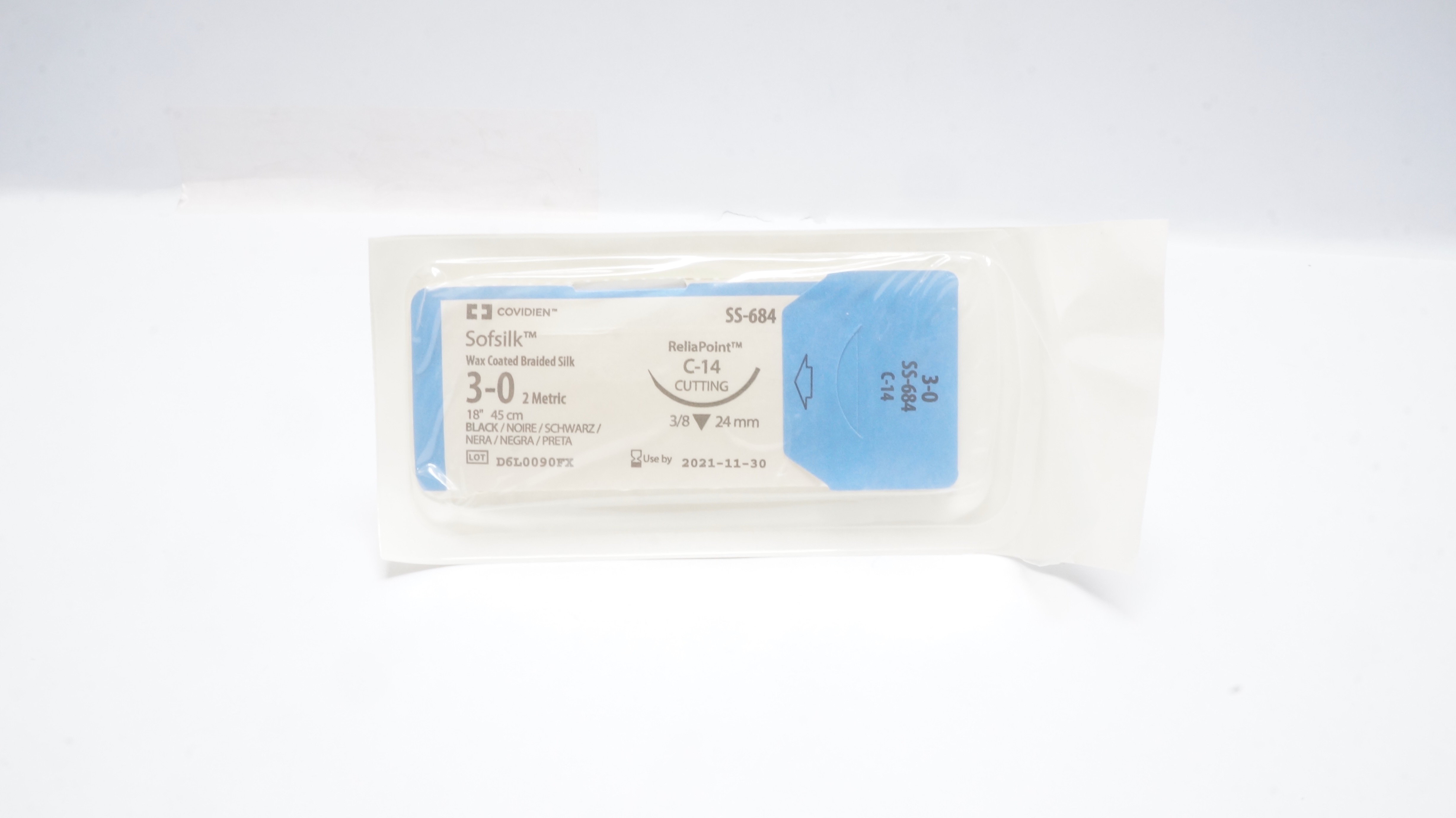 Covidien SS-684 3-0 Sofsilk Wax Coated Silk Stre C-14 Cutting 3/8 24mm 18inch(x)