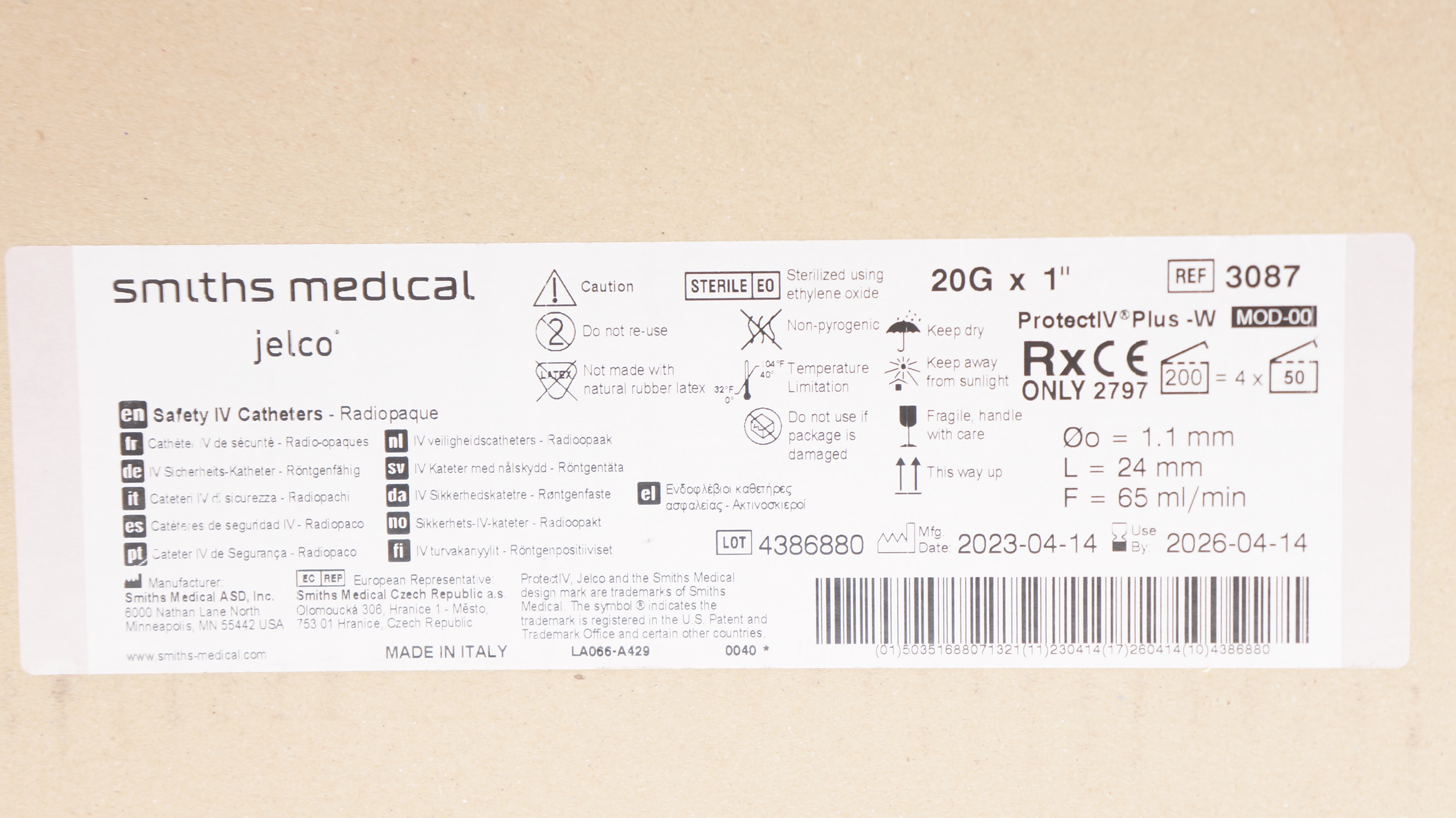 Smiths Medical 3087 ProtectIV Plus-W Safety IV Caths. 20G x 1inch - Case of 200