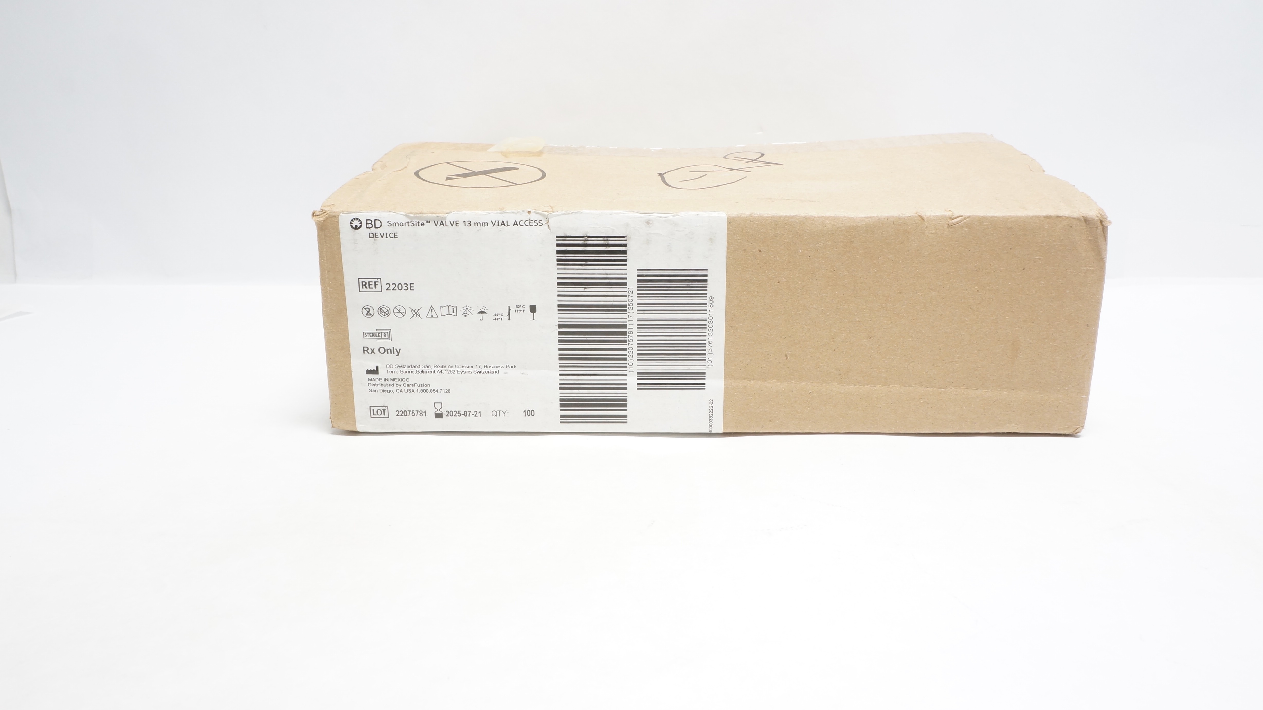 BD 2203E SmartSite Valve 13mm Vial Access Device 1.5inch x 0.08ml(x)- Box of 100