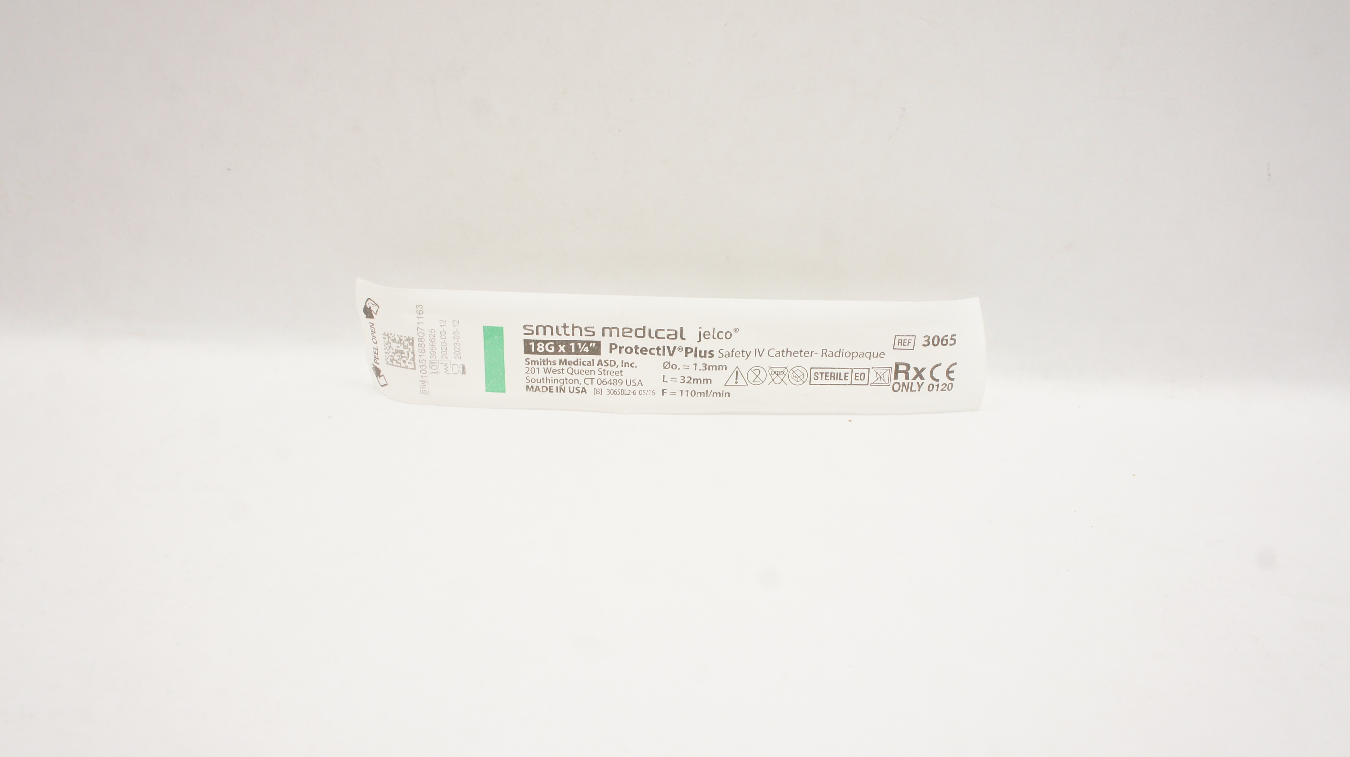 Smiths Medical 3065 Jelco ProtectIV Plus Safety IV Cath. 18G x 1-1/4inch (x)