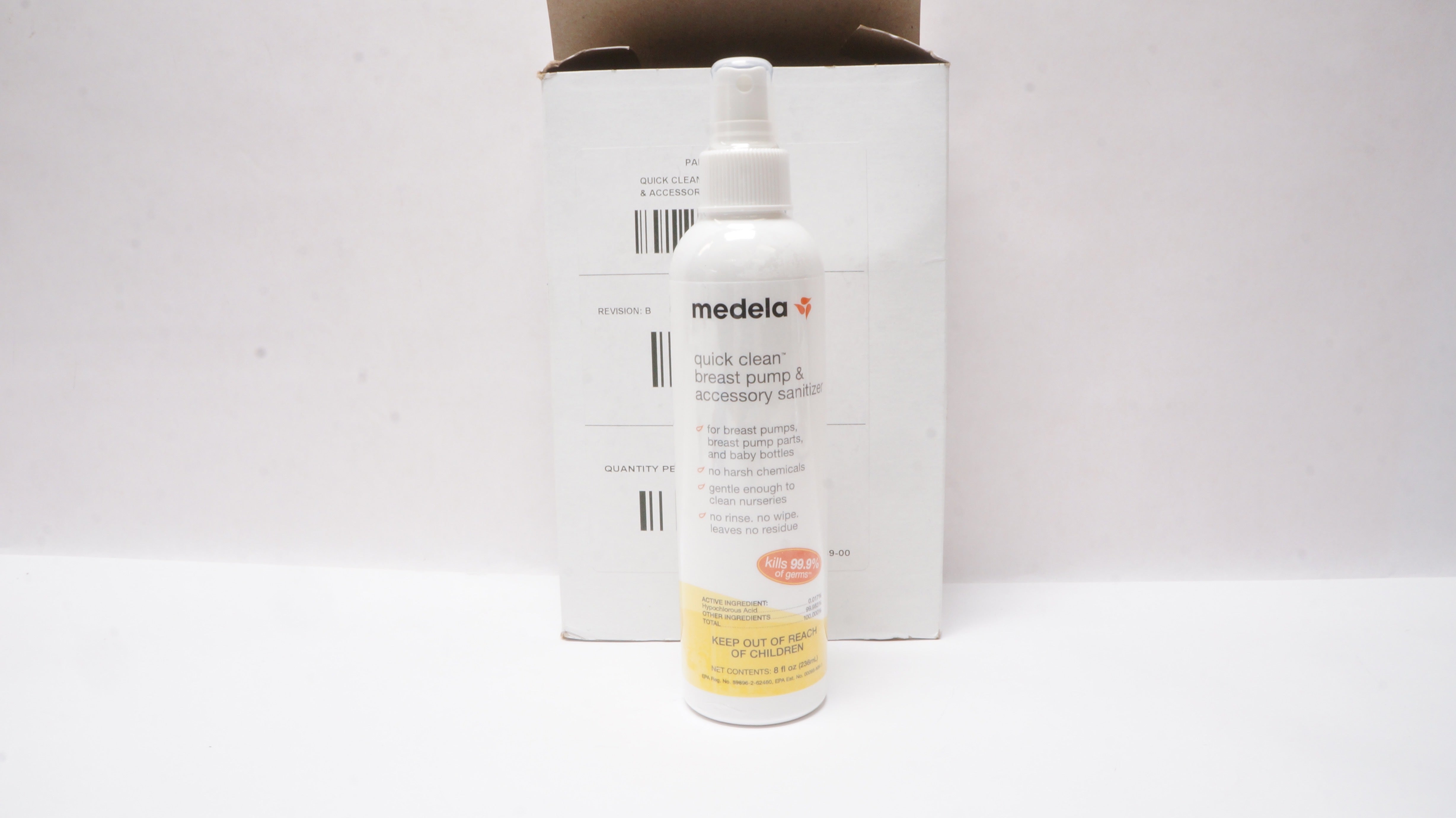 Medela ‎ 87246 Quick Clean Breast Pump & Accessories Sanitizer - Case of 3