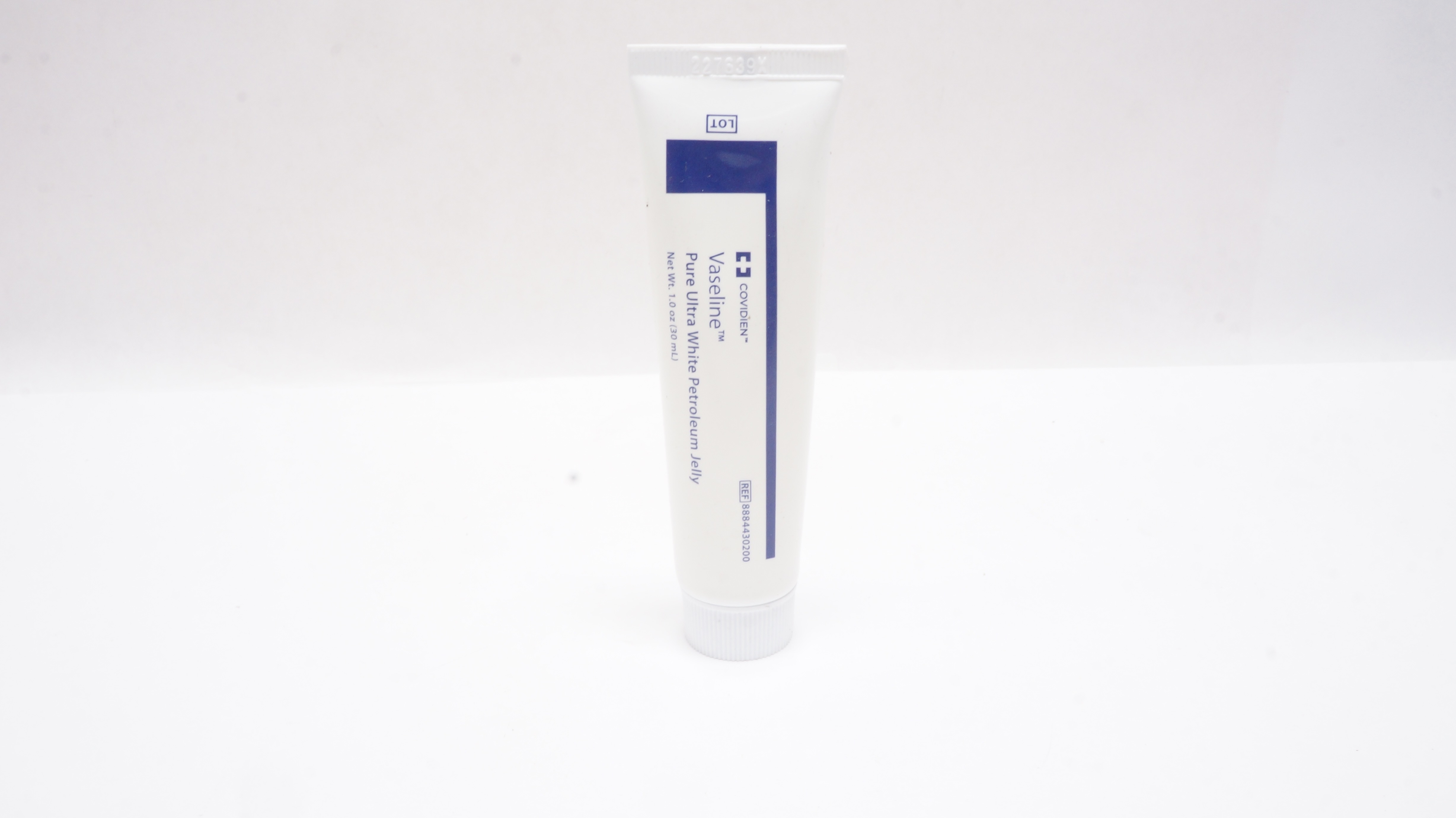 Covidien 8884430200 Vaseline Pure Ultra White Petroleum Jelly 30mL