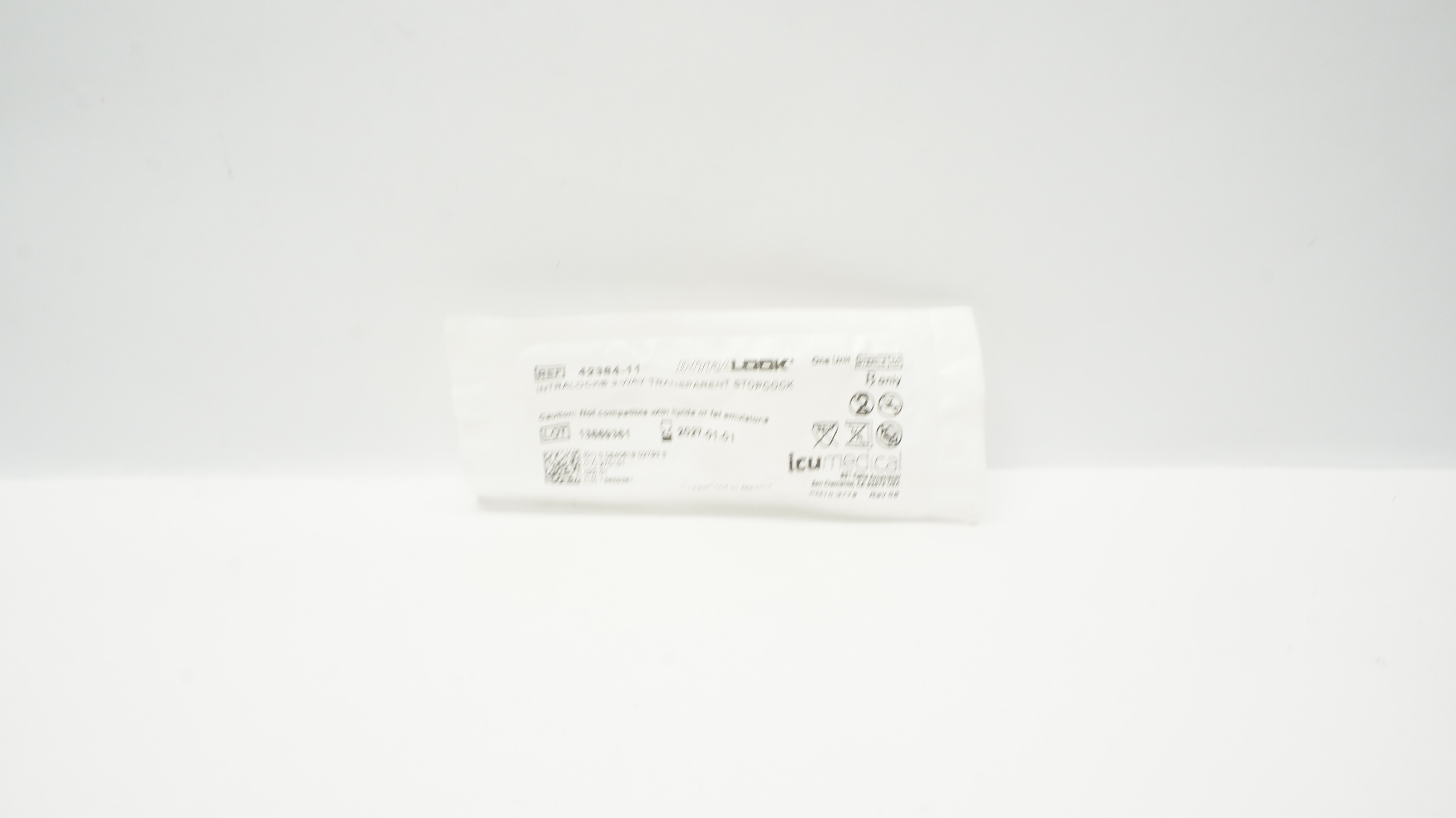 ICU Medical 42384-11 IntraLock 3-Way Transparent Stopcock