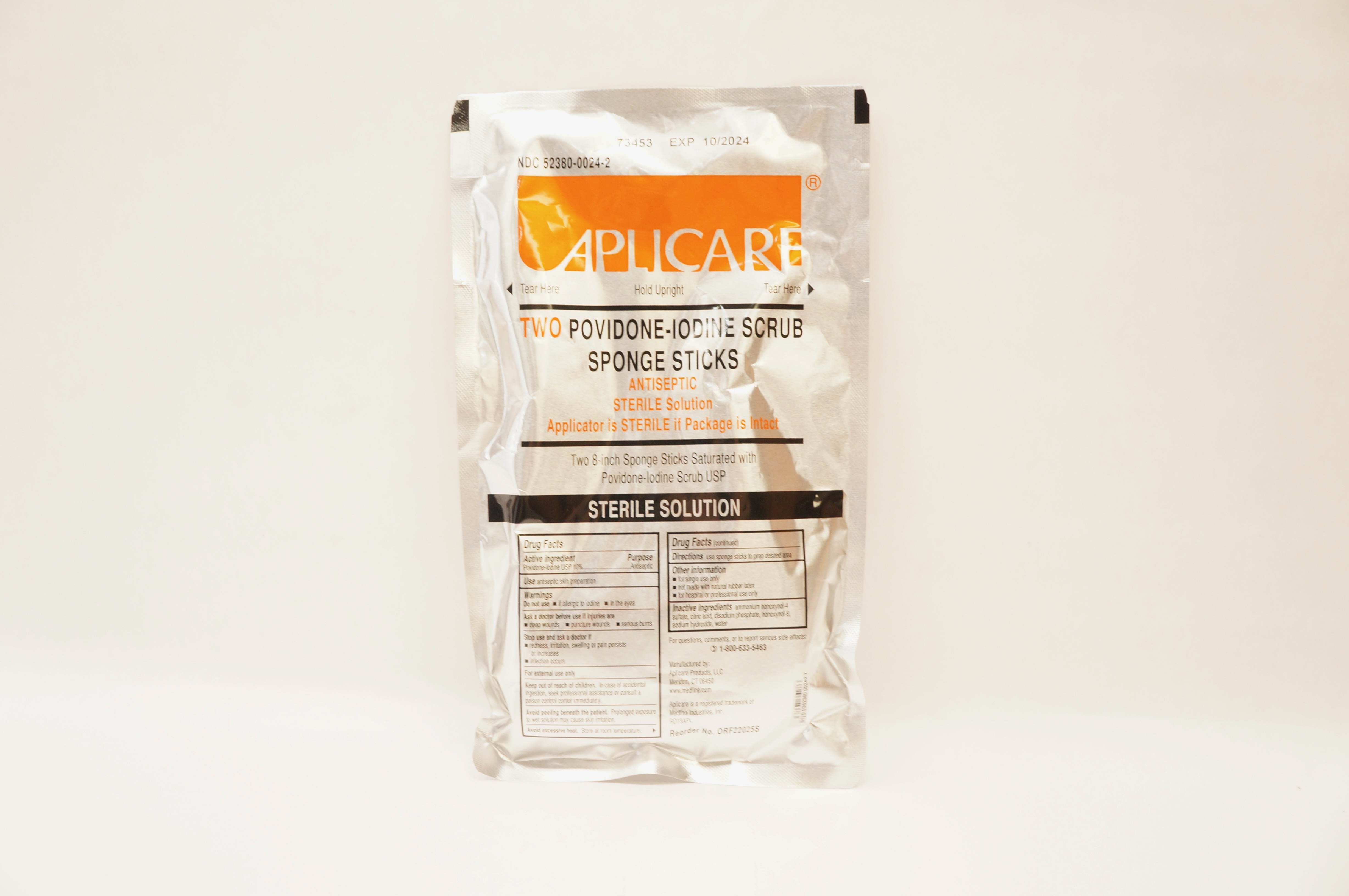 Medline ORF22025S Aplicare Povidone-Iodine Scrub Sponge Sticks 8inch - Pack of 2