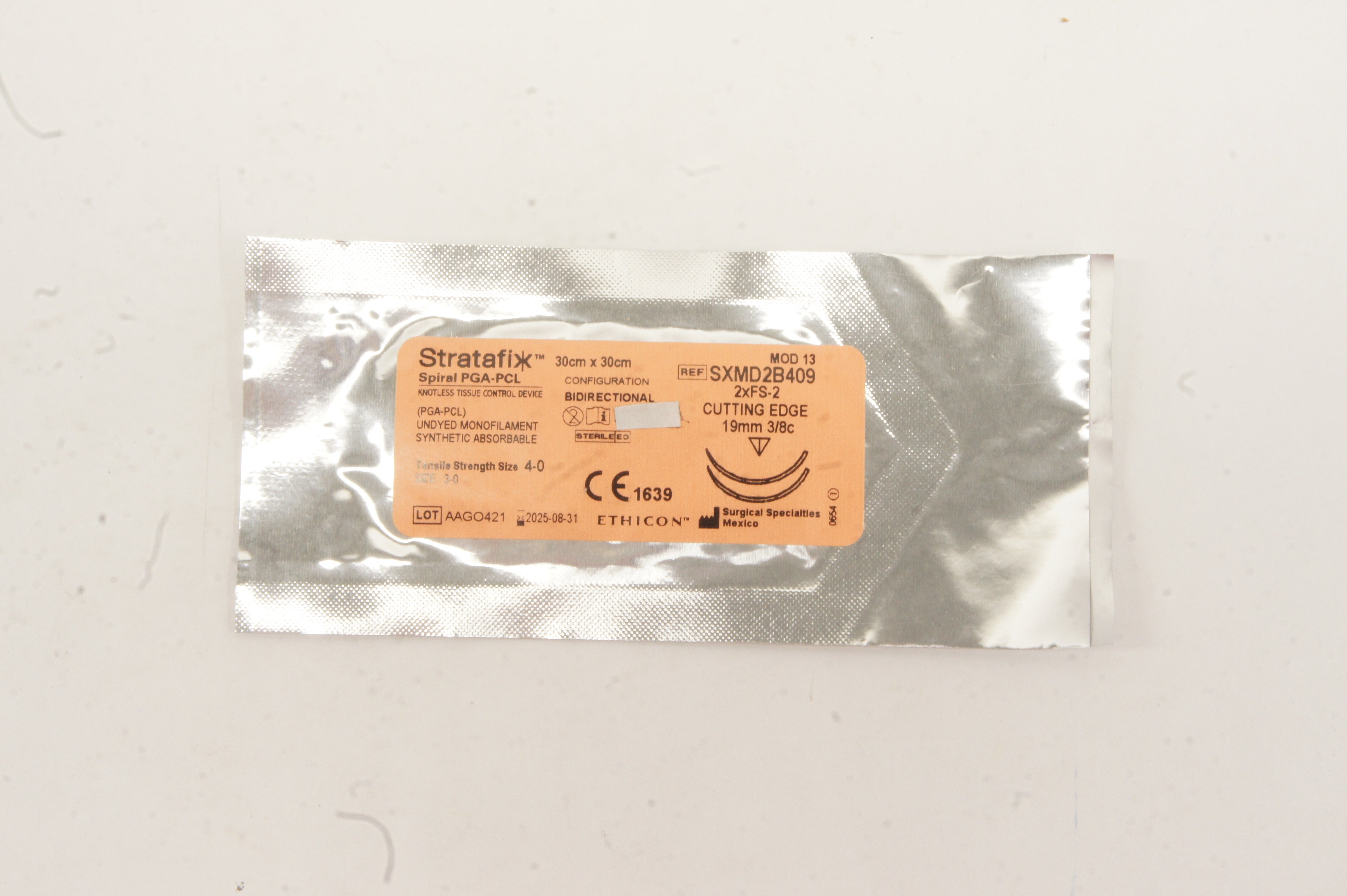 Ethicon SXMD2B409  4-0 Stratafix 2xFS-2 Cutting Edge 19mm 3/8c, 30 x 30cm