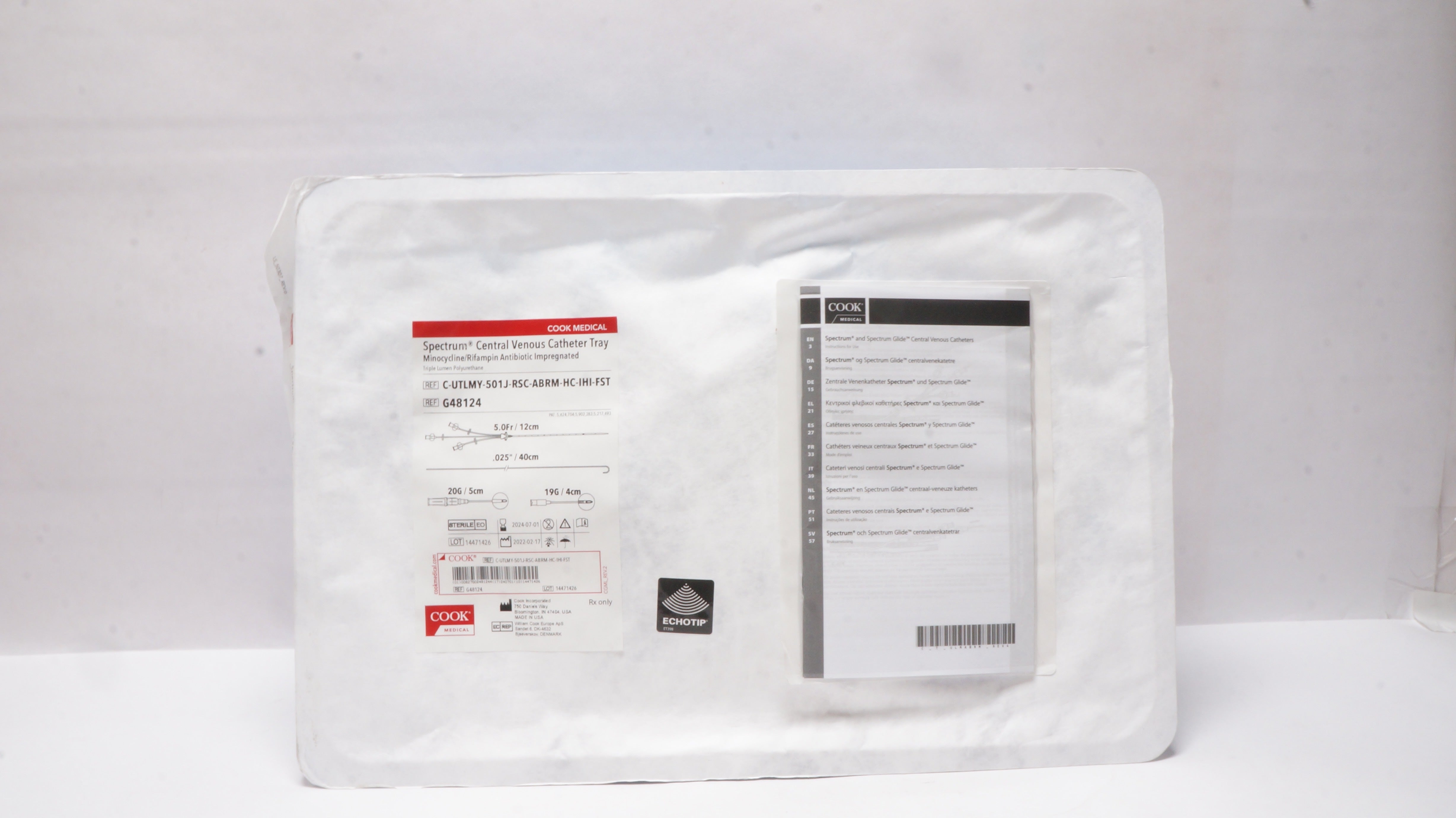 Cook Medical G48124 Spectrum Central Venous Cath. Tray 5Fr/12cm, .025inch/40cm