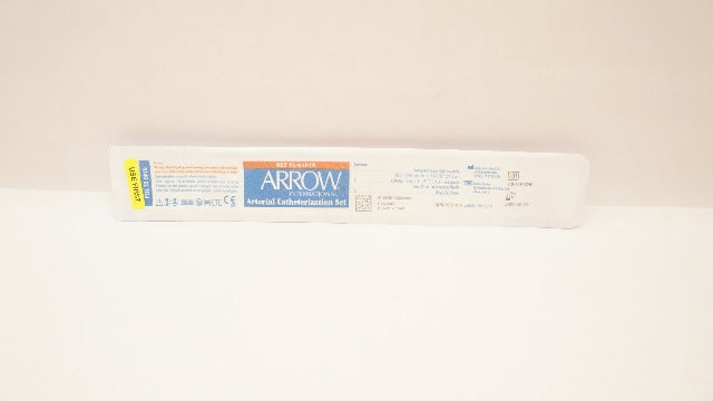 Arrow FA-04018 Arterial Catheterization Set .025In x 9-21/32In (x)