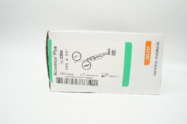 Smiths Medical 3354 Jelco 3Acuvance Plus 18G x 1 3/4In - Box of 35 (x)