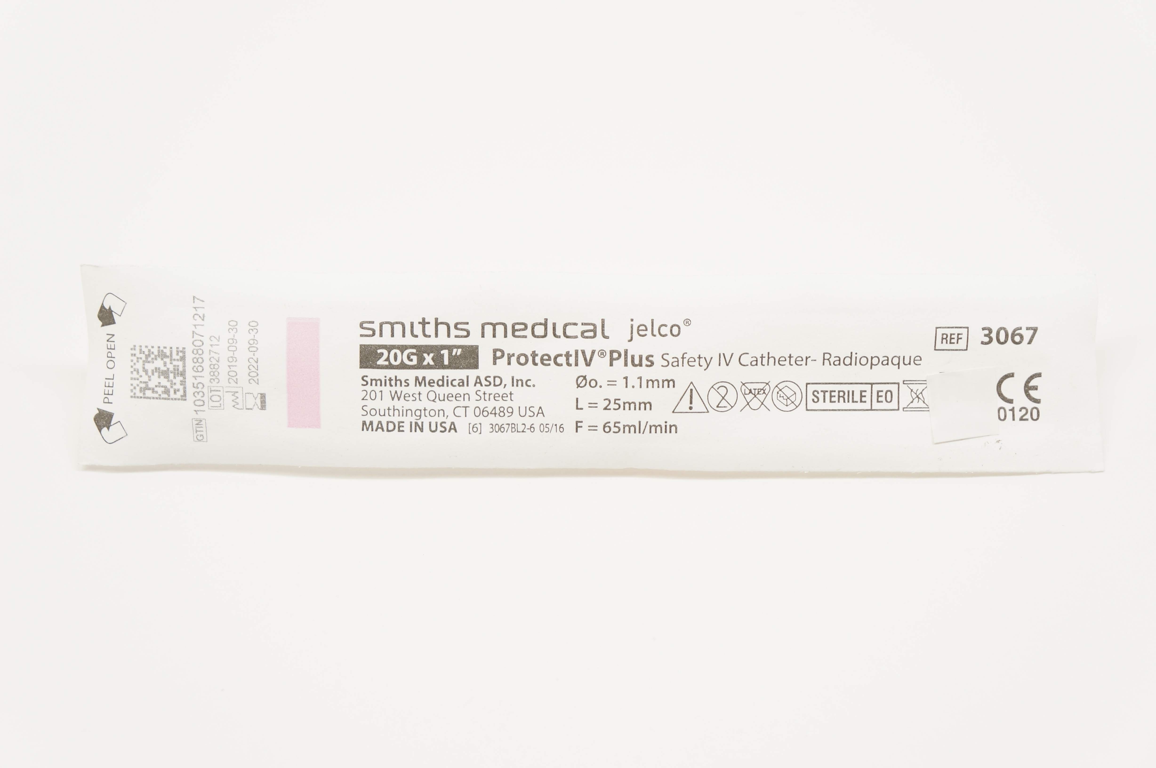 Smiths Medical 3067 Protect IV Plus Safety Cath. Radiopaque 20G x 1inch