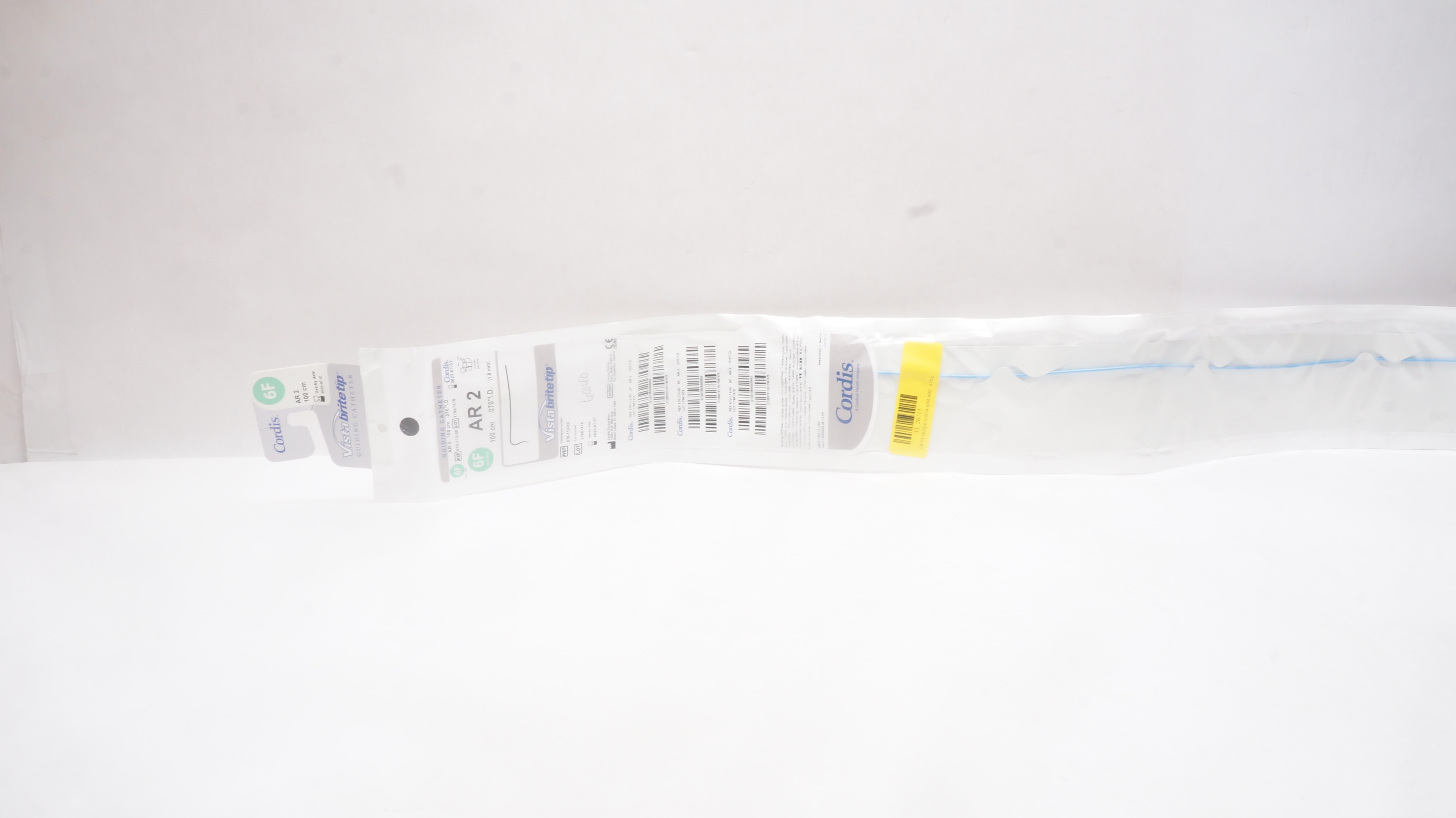 Cordis 670-112-00 Vistabritetip Guiding Cath. AR 2 6F x .070inch x 100cm