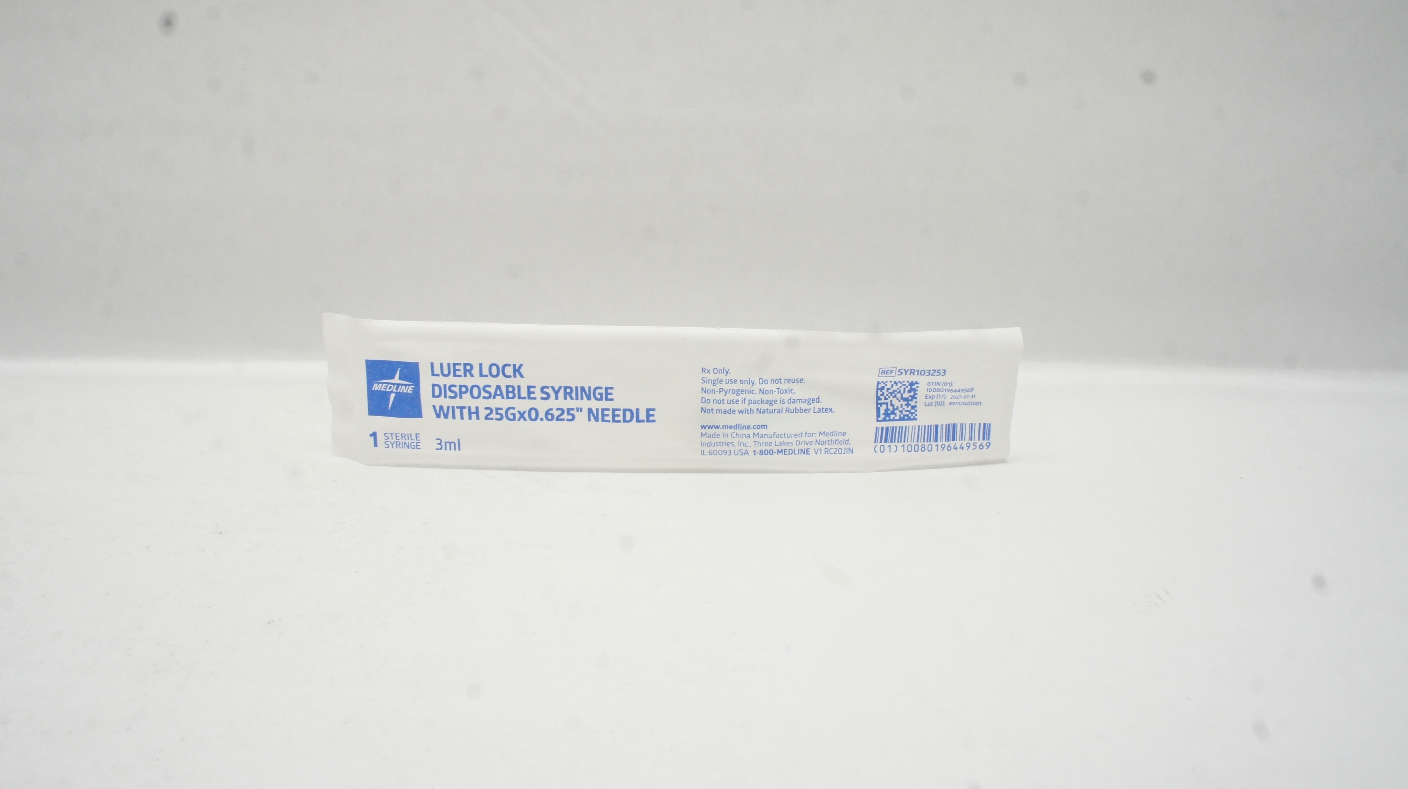 Medline SYR103253 Luer Lock Disposable Syringe w/Ndle 25G x 0.625inch