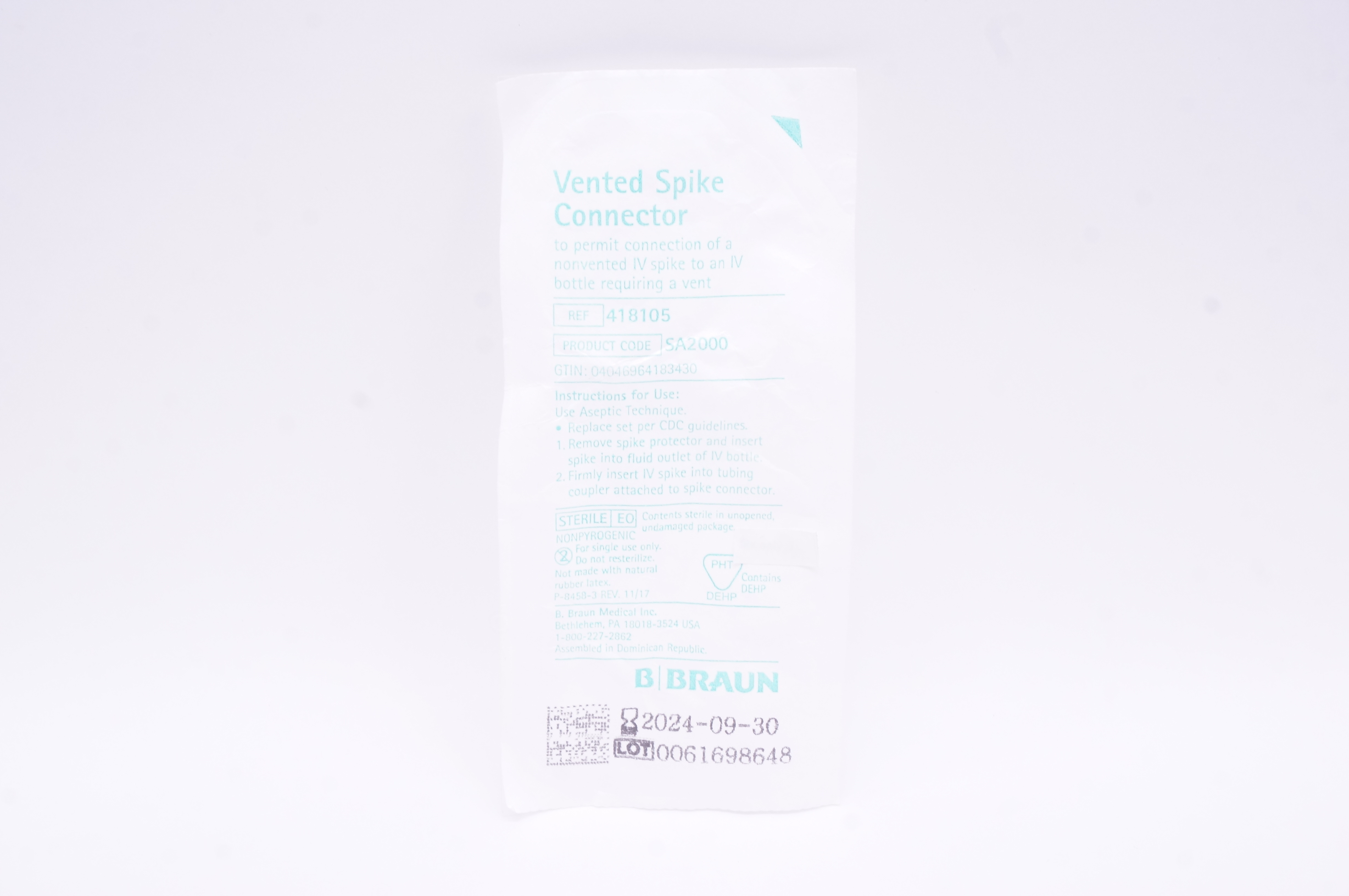 B. Braun 418105 Vented Spike Connector (x)