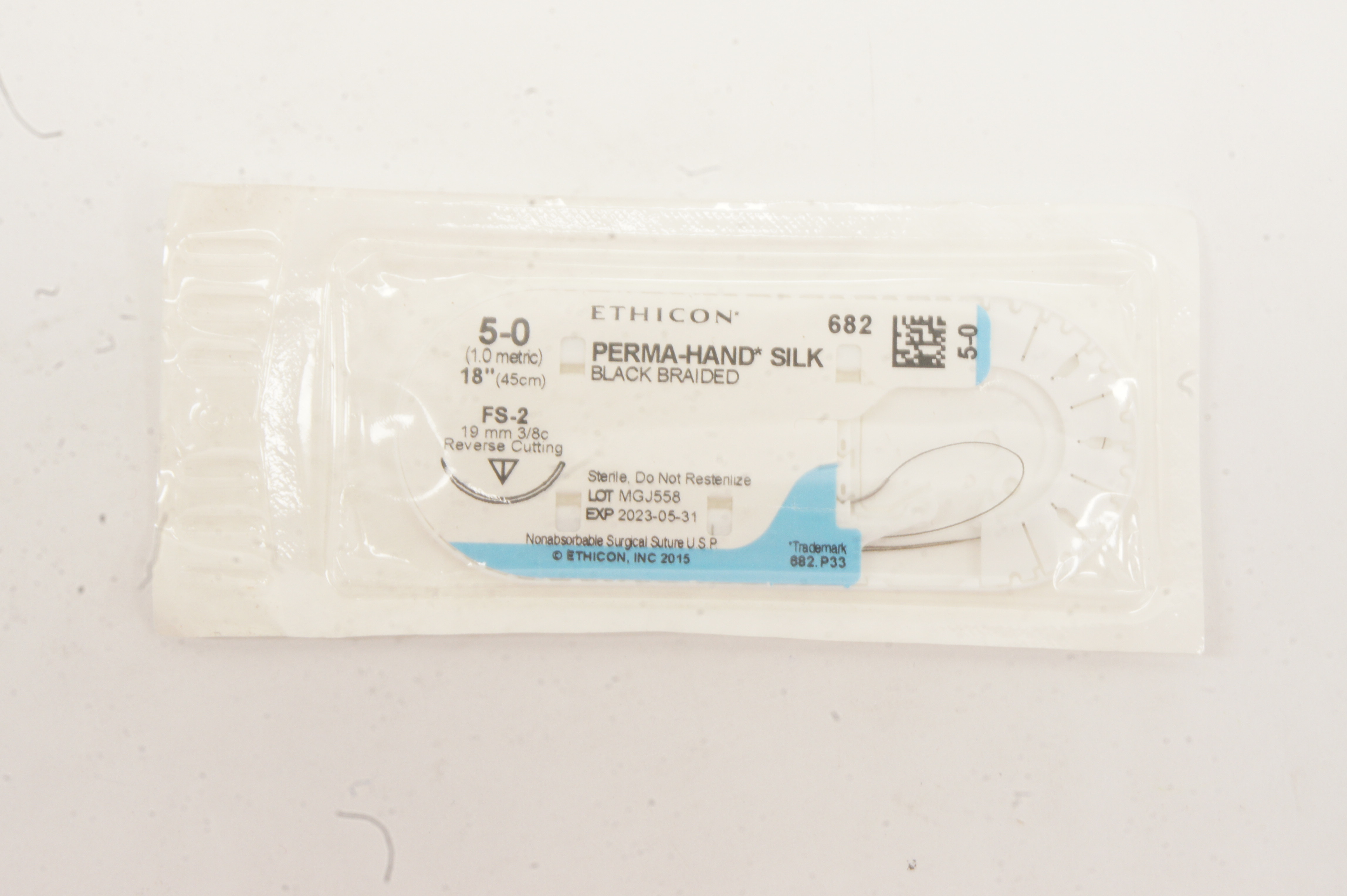 Ethicon 682 5-0 PERMA-HAND SILK, FS-2, 19mm 3/8c Reverse Cutting, 18inch (x)
