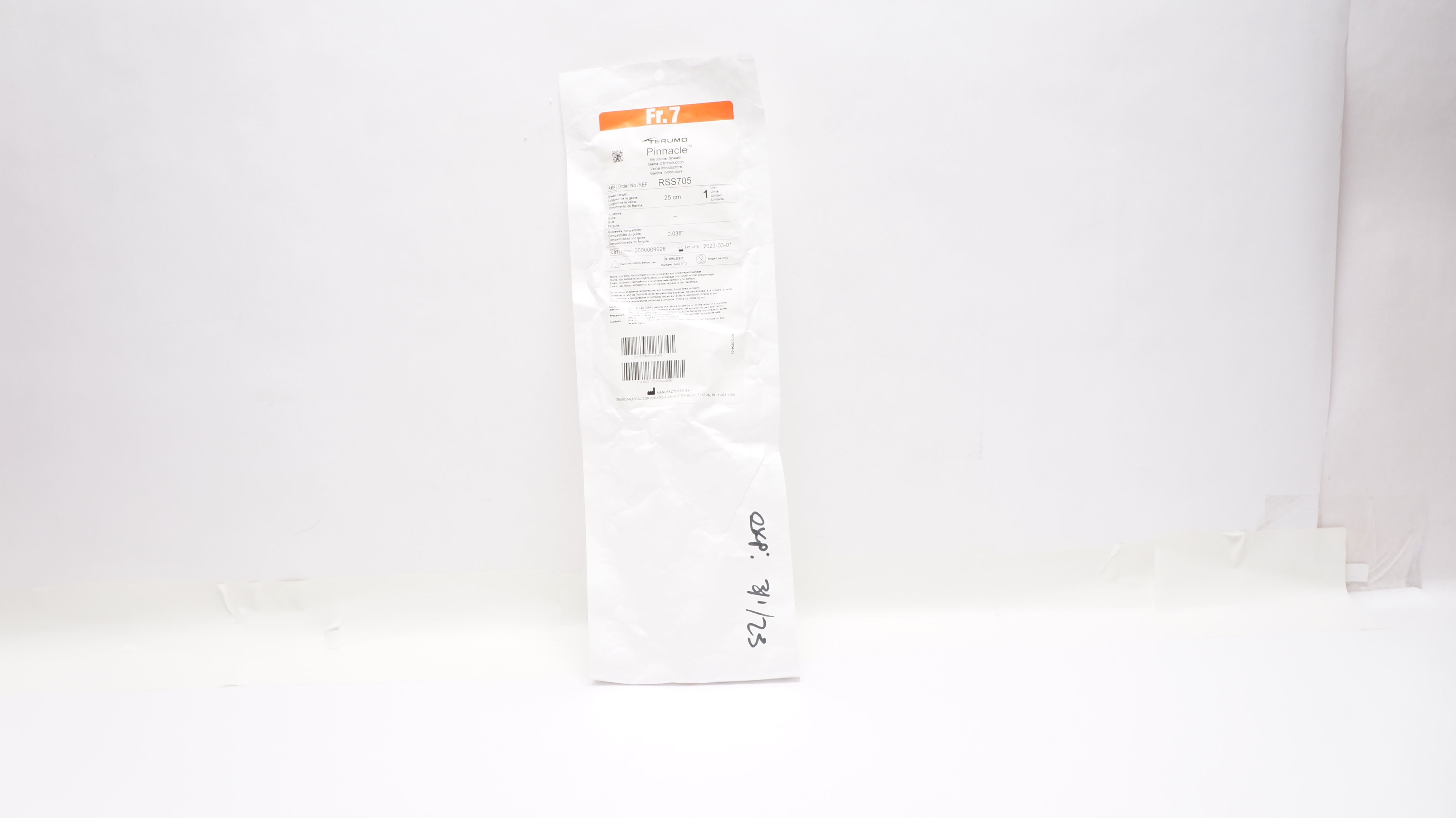 Terumo RSS705 Pinnacle Peripheral Introducer Sheath 7F x 25cm x 0.038 inch (x)