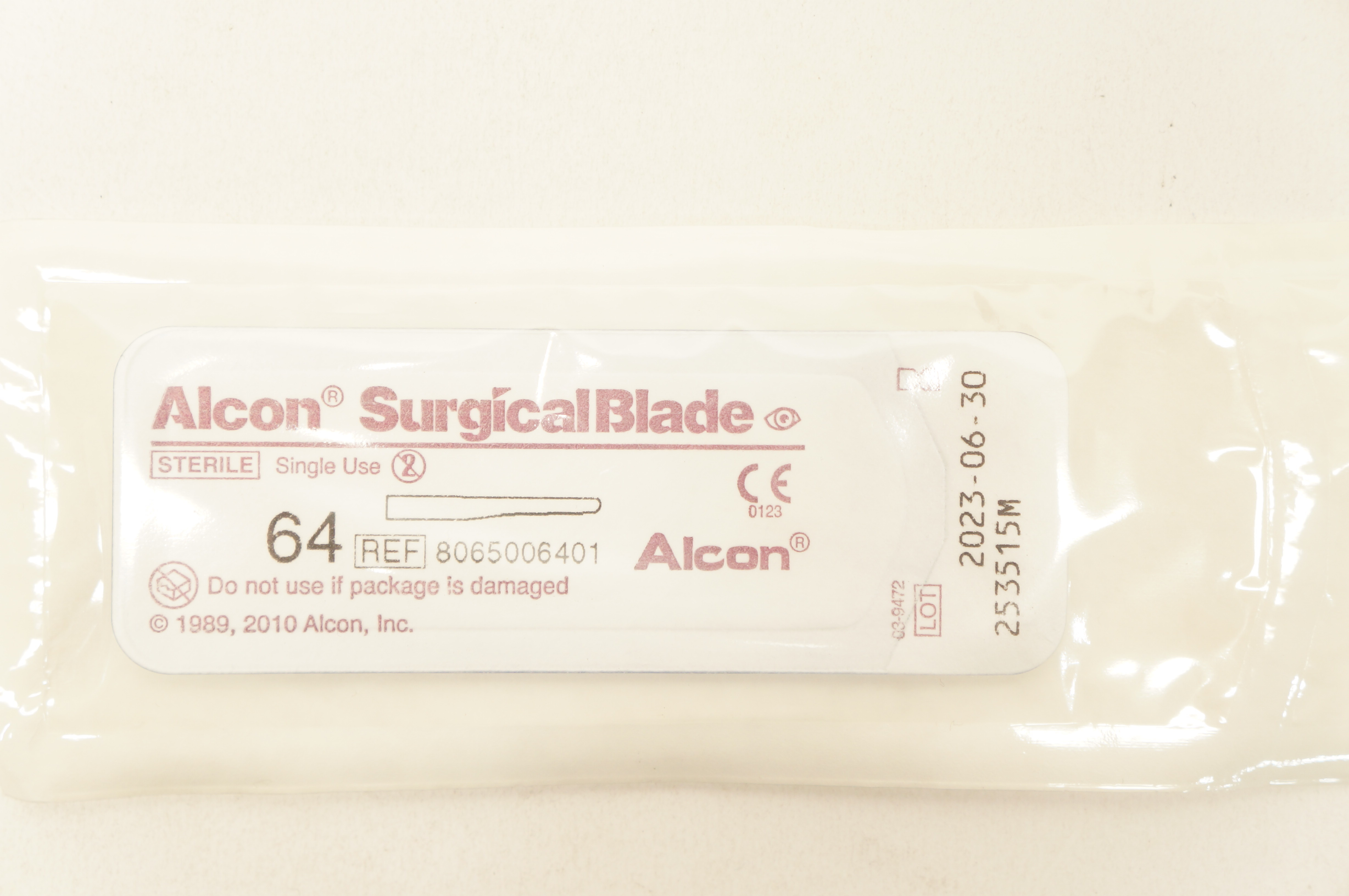 Alcon 8065006401 Surgical Blade 64