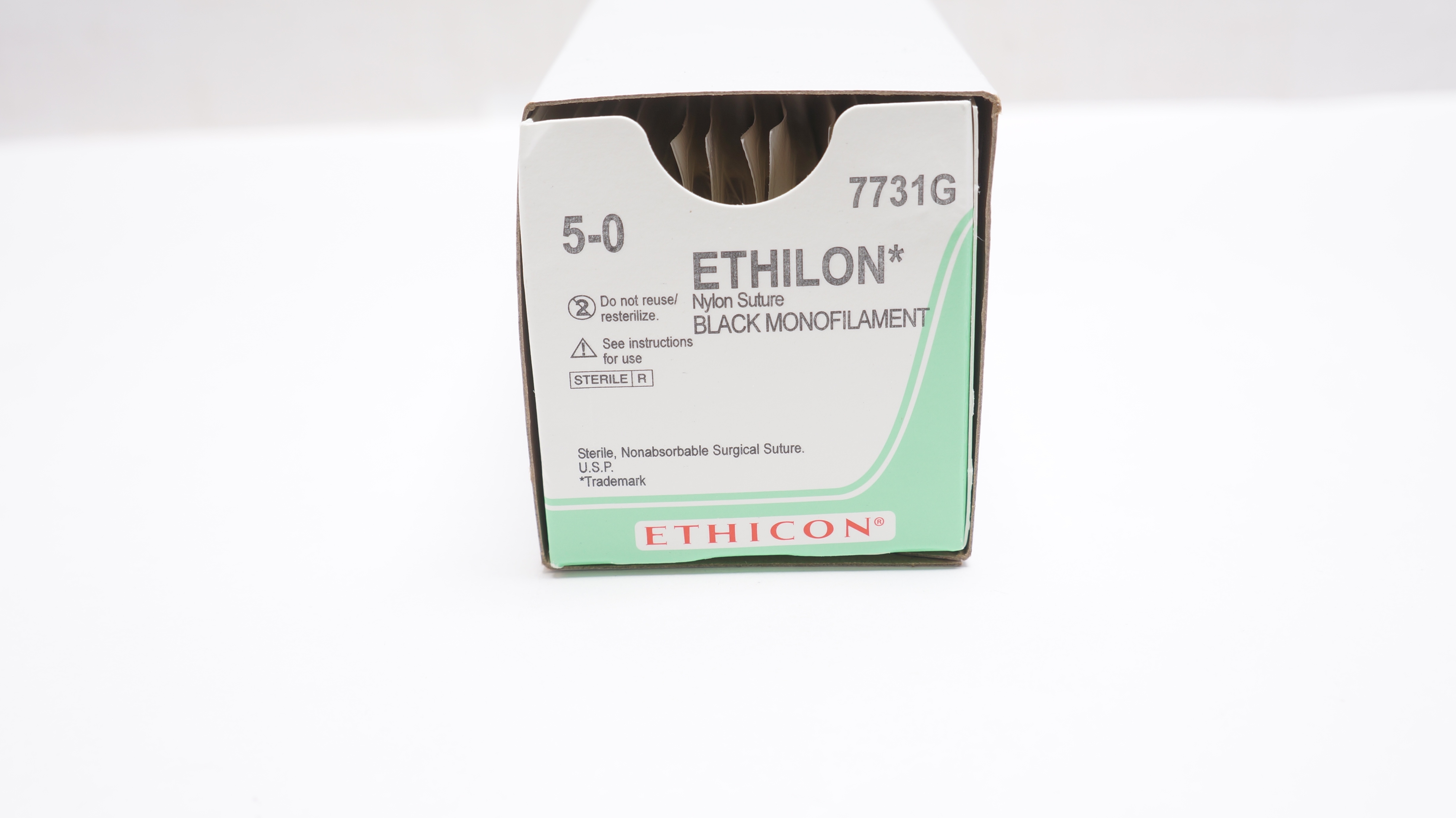 Ethicon 7731G 5-0 Ethilon 18inch Stre.S-14 8.0mm 1/4c Spatula Ndle. - Box of 12