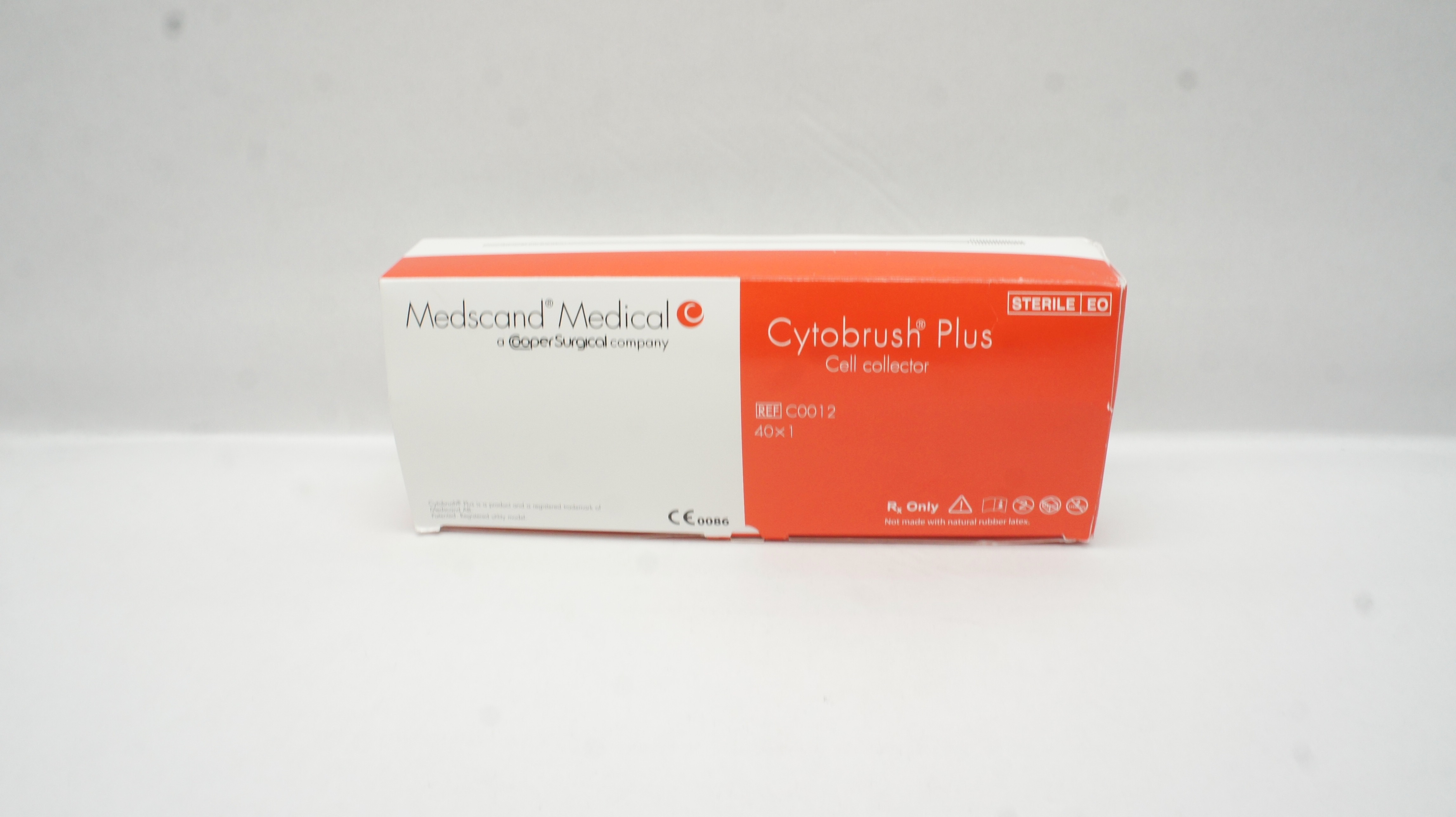 Cooper Surgical C0012 Medscand Cytobrush Plus Cell Collector (x) - Box of 22