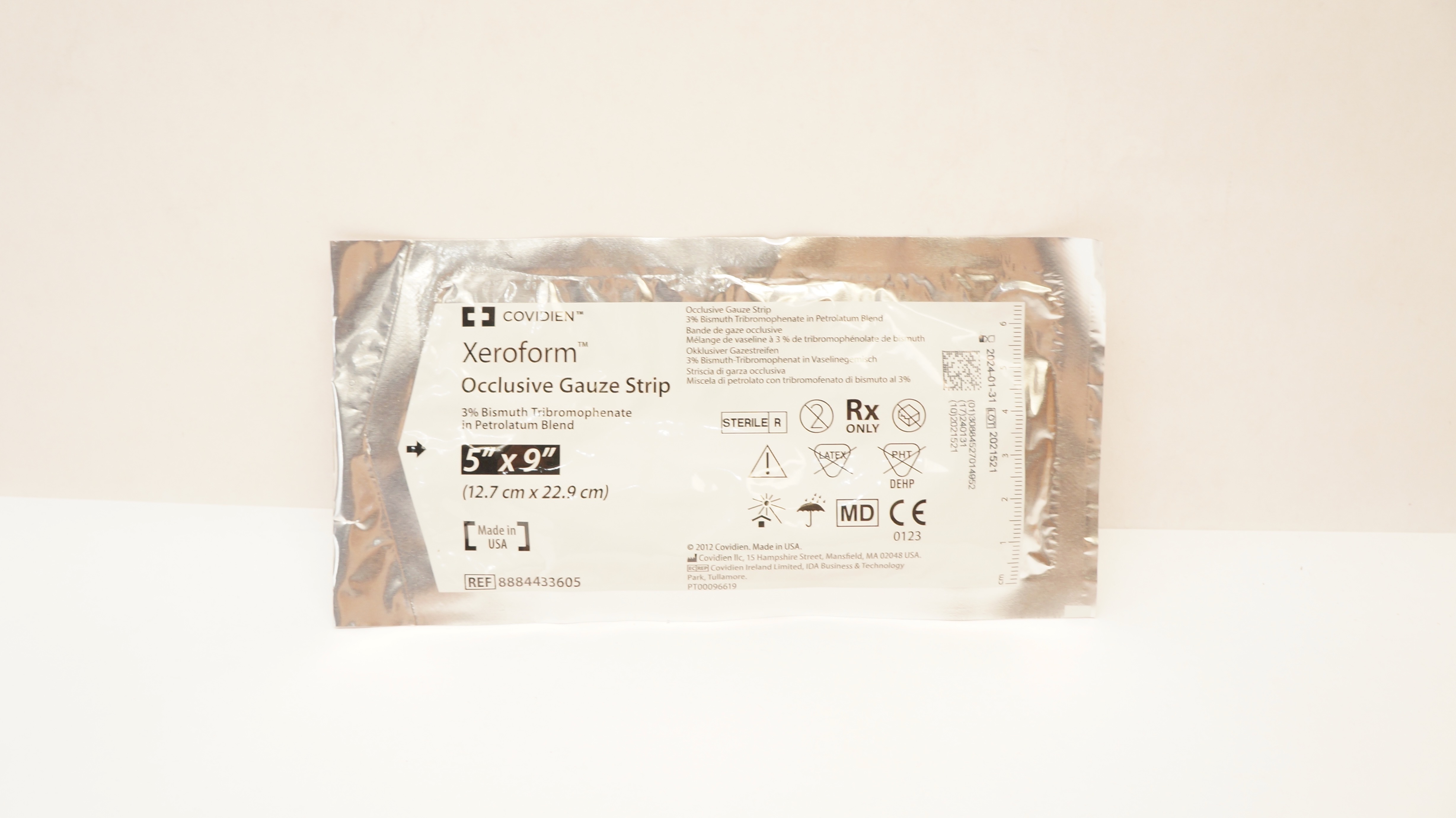 Covidien 8884433605 Xeroform Occlusive Gauze Strip 5inch x 9inch