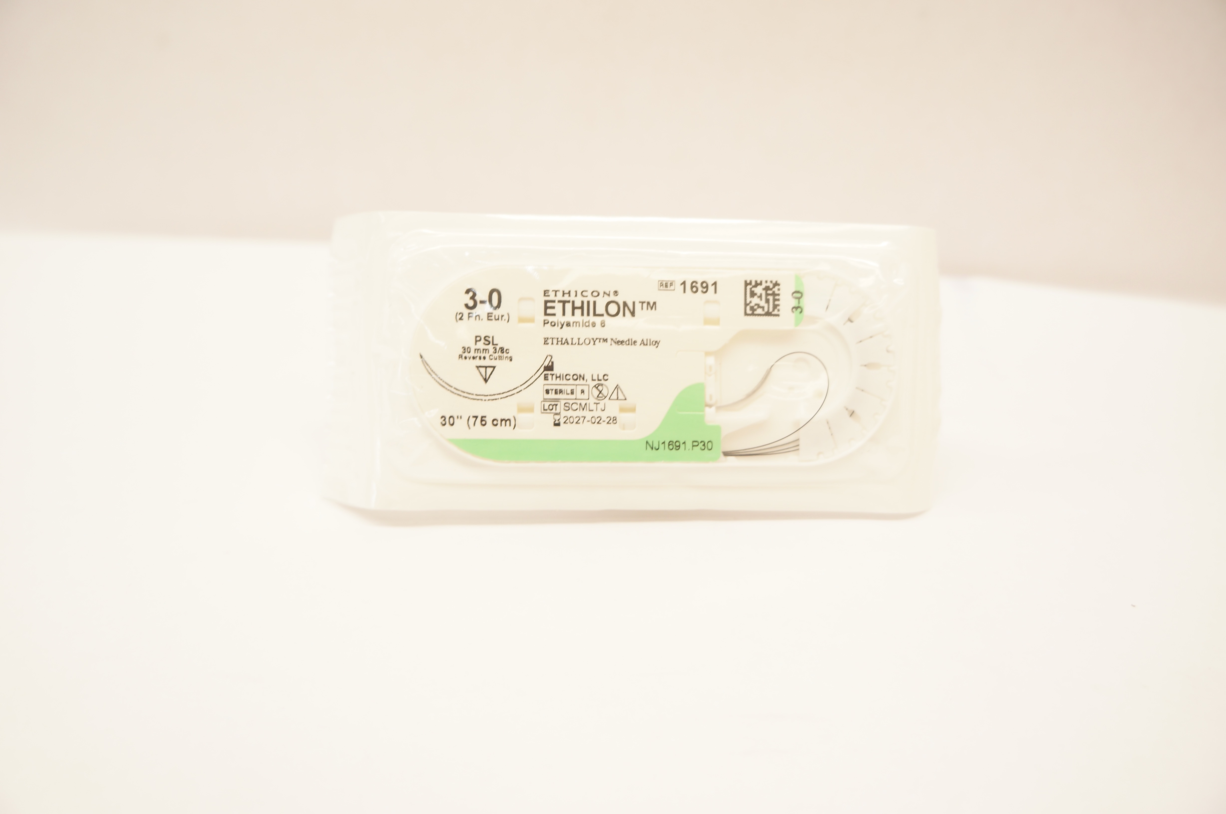 Ethicon 1691 3-0 ETHILON Polyamide 6 Stre PSL 30mm 3/8c Reverse Cutting, 30inch