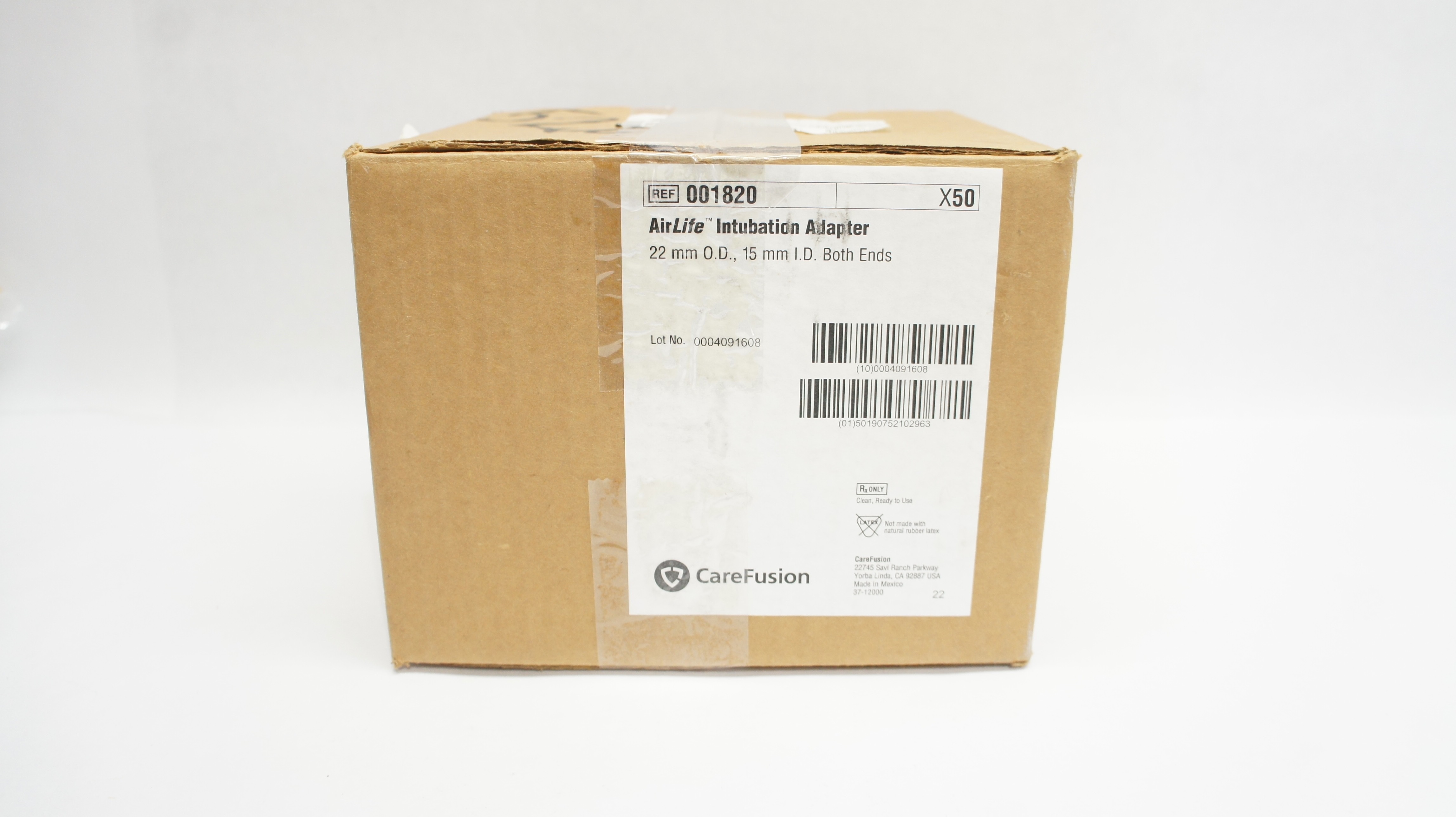 CareFusion 001820 AirLife Intubation Adapter 22mm O.D. x 15mm I.D. - Box of 50
