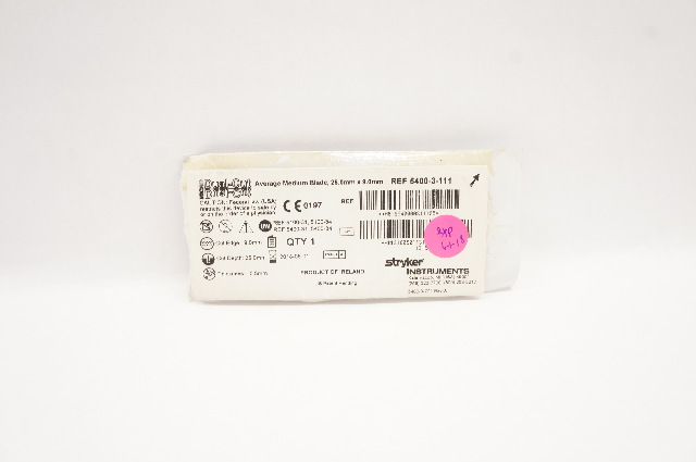 Stryker 5400-3-111 Average Medium Blade 25.0mm x 9.0mm (x)