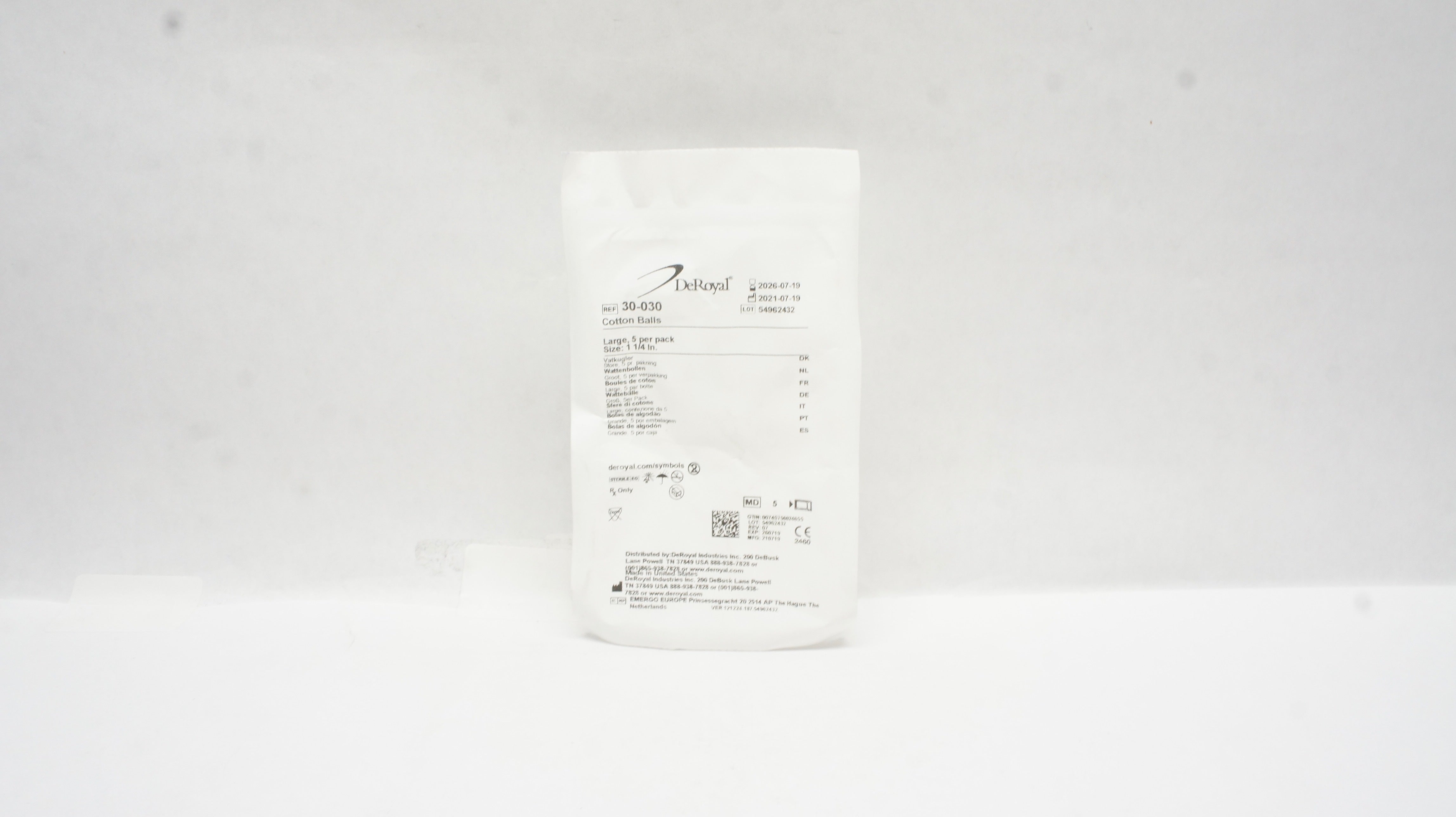DeRoyal 30-030 Cotton Balls Large Size 1-1/4inch - Pack of 5
