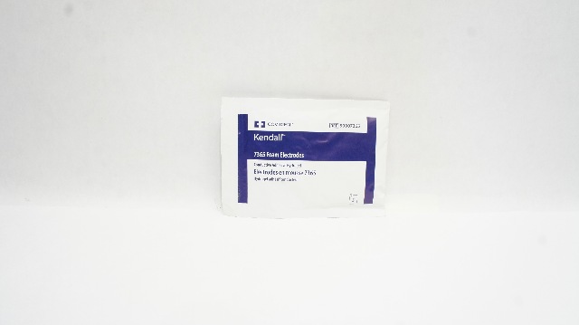 Covidien 50007365 Kendall 7365 Foam Electrodes - Pack of 5